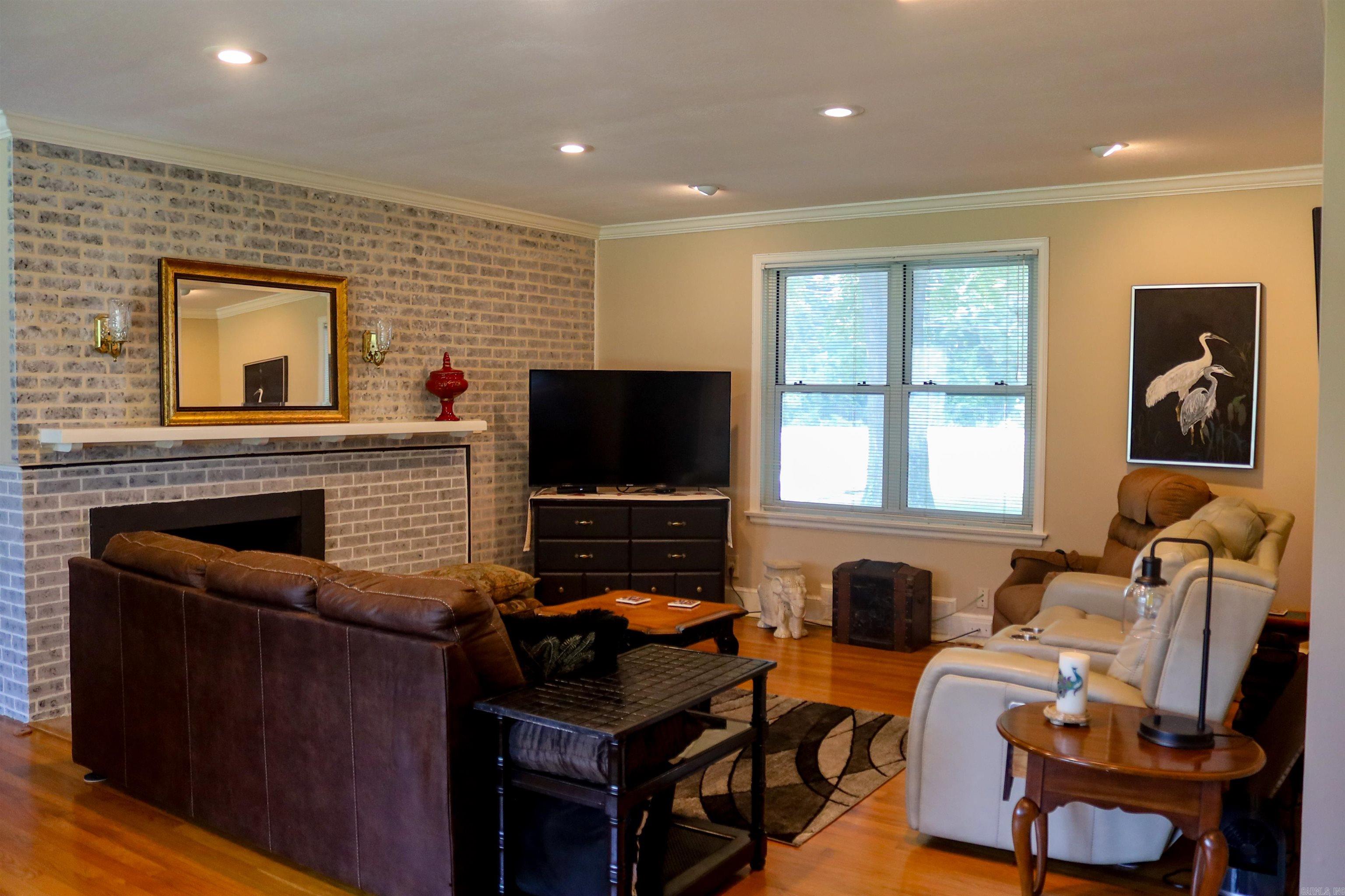 Stuck & Stuck 2nd - Residential