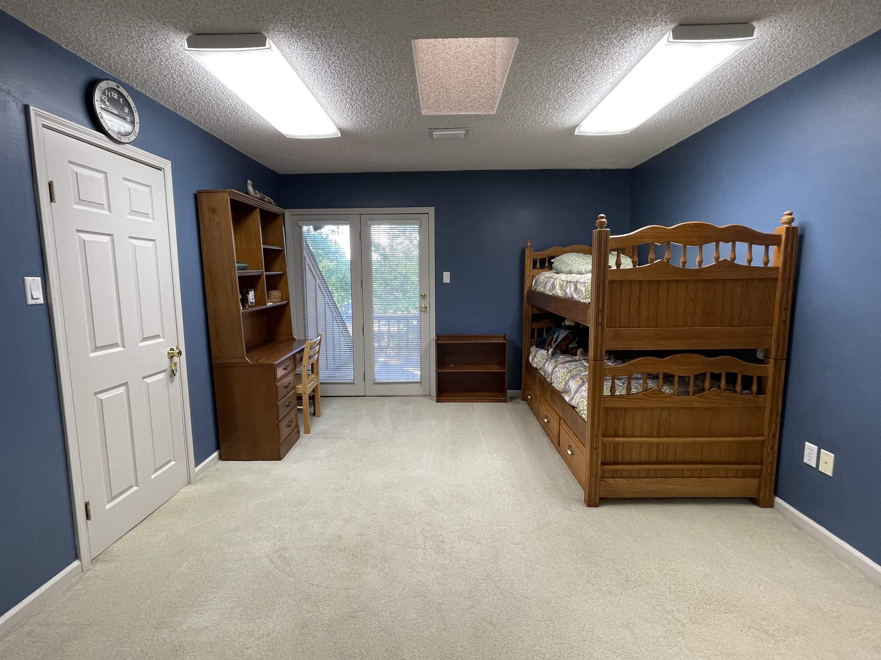 QUAIL CREEK EST - Residential