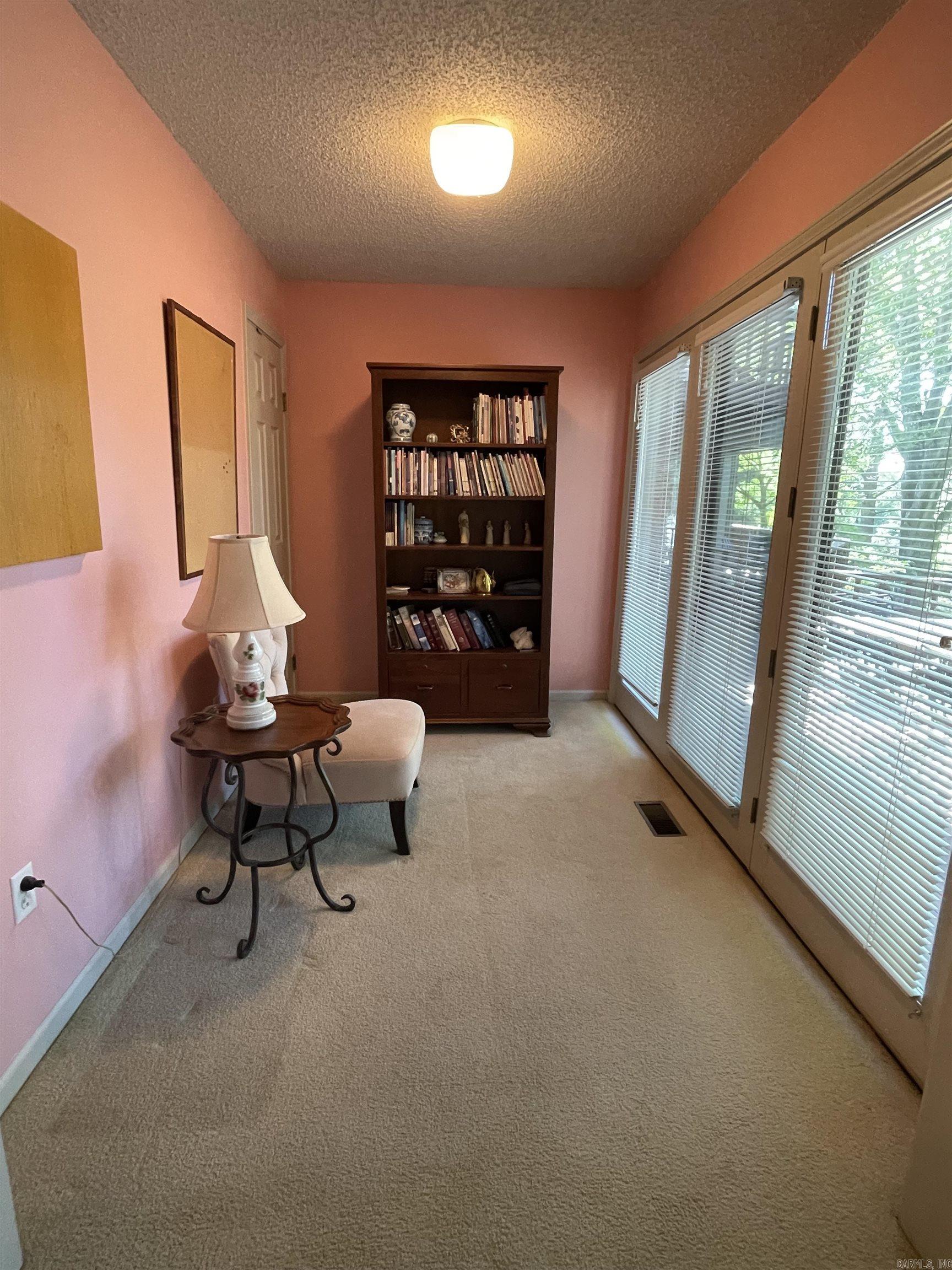 QUAIL CREEK EST - Residential