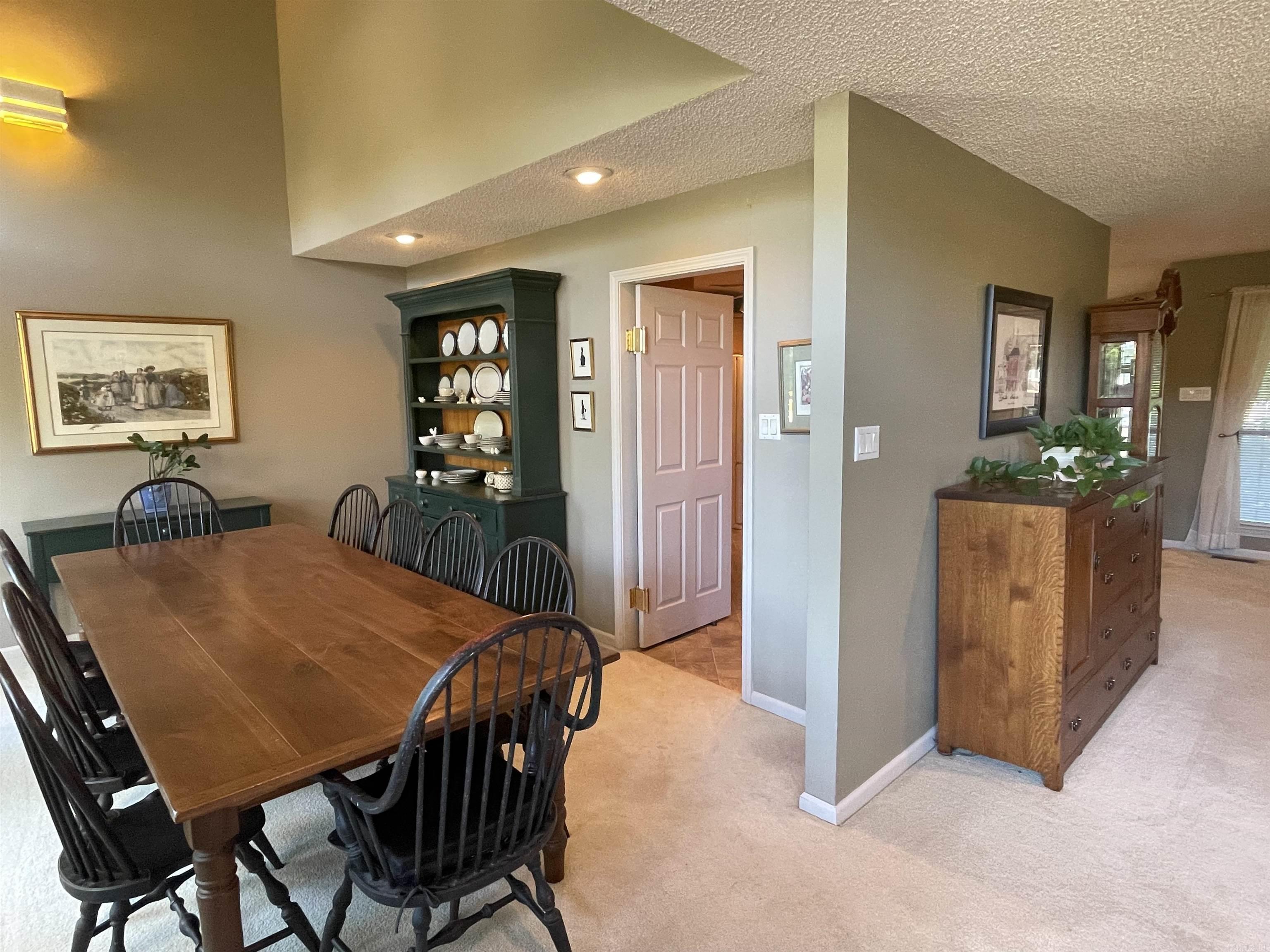 QUAIL CREEK EST - Residential