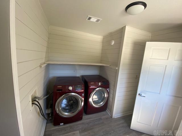 DEER PARK - Residential