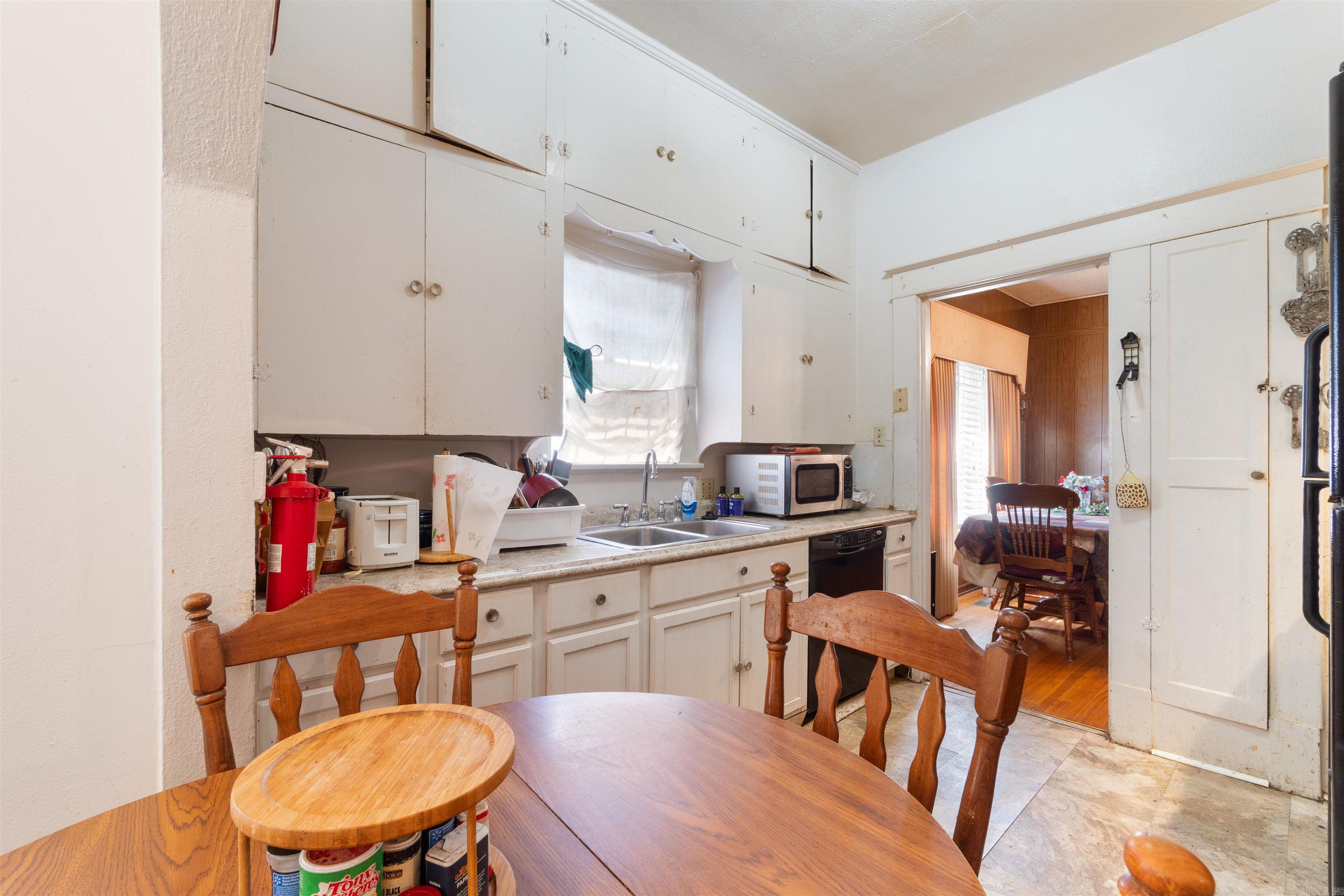 WORTHEN W B - Residential