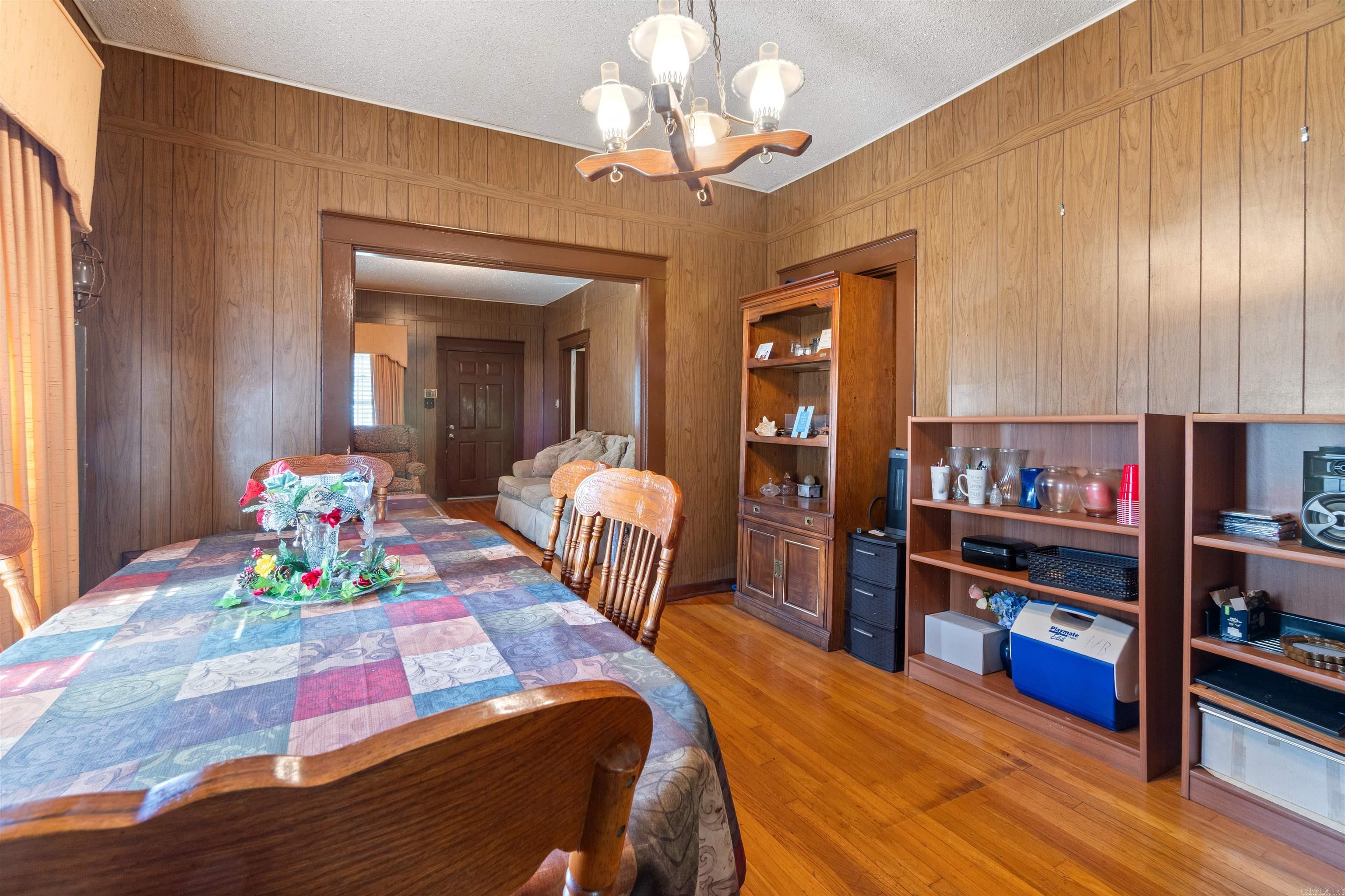 WORTHEN W B - Residential