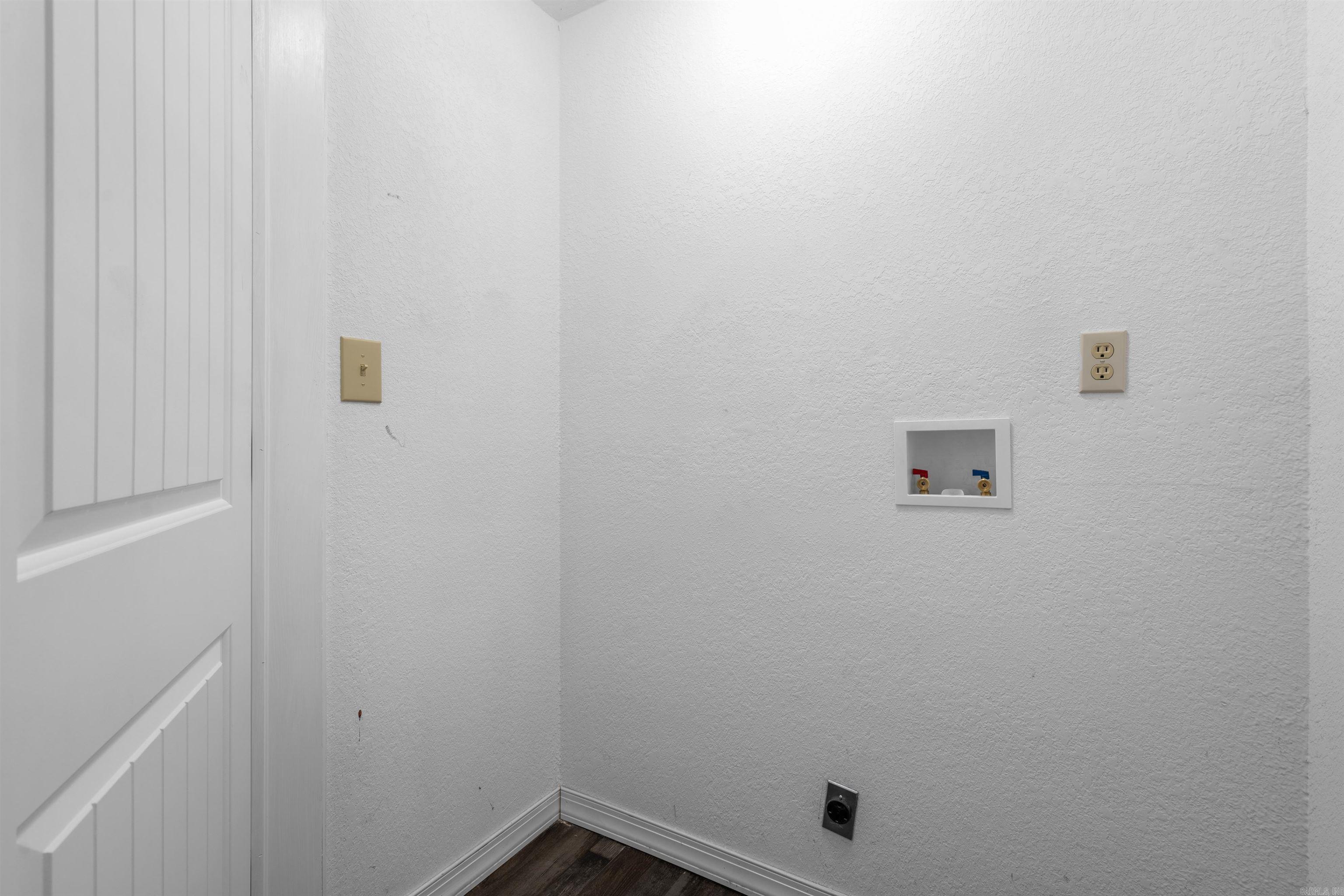 Hayes 2nd - Residential