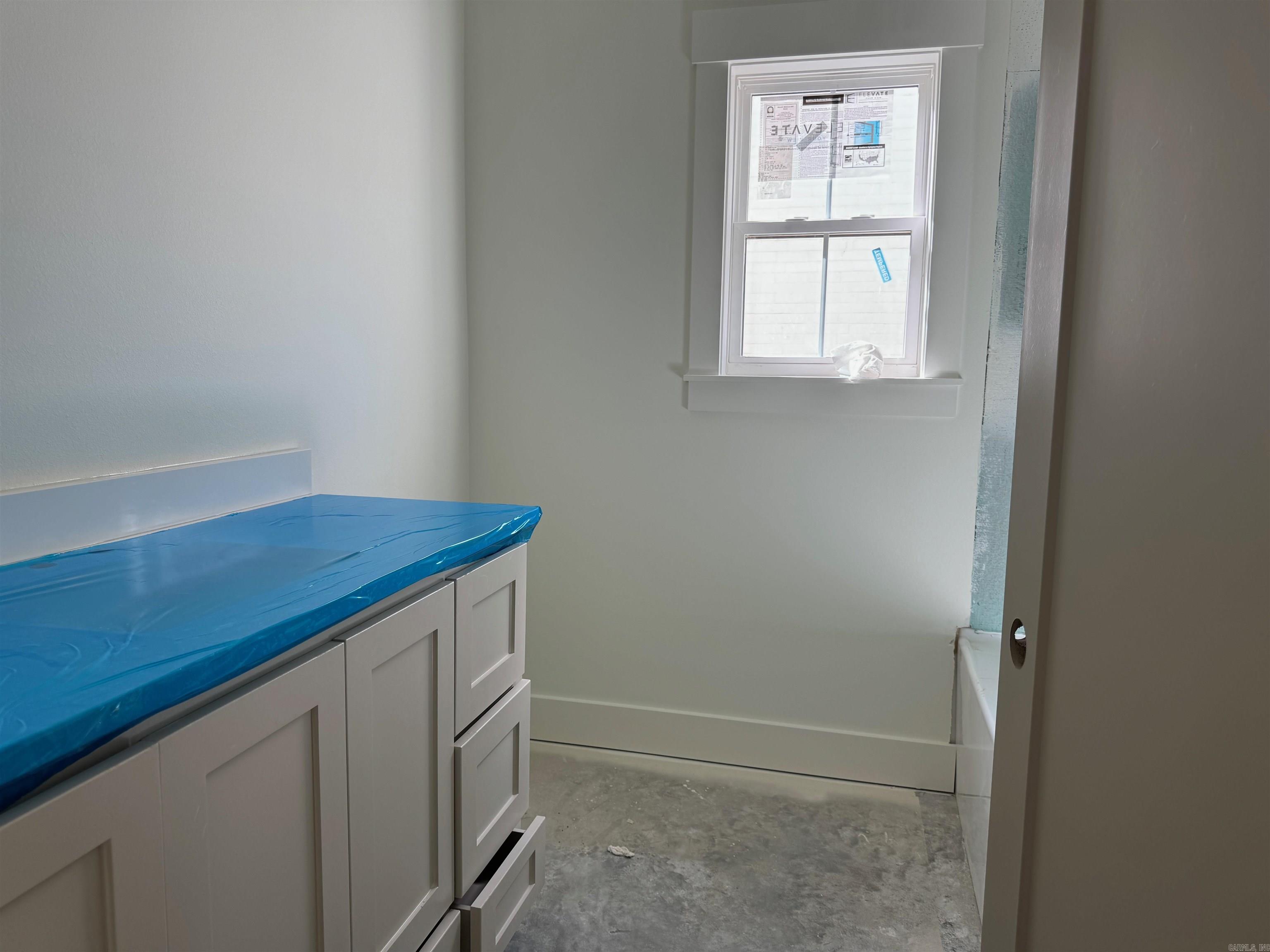 EAST MEADOW - Residential