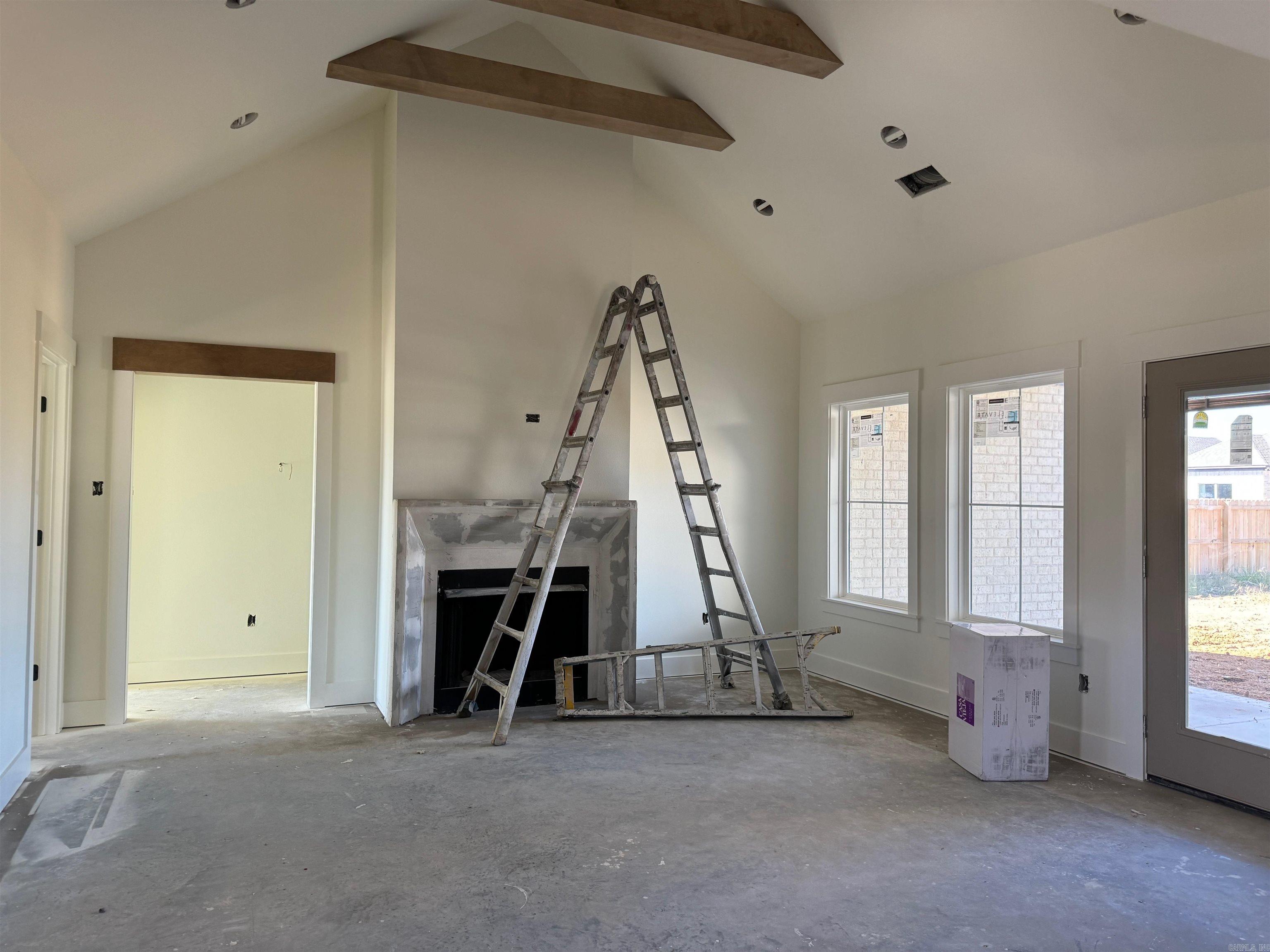 EAST MEADOW - Residential