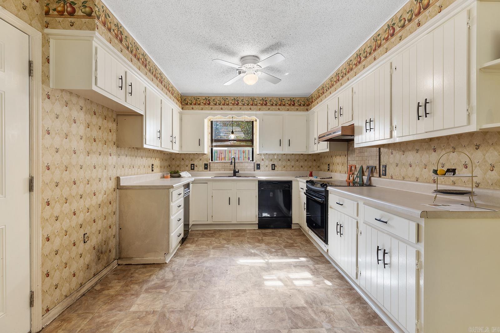 WESTWOOD HGTS - Residential