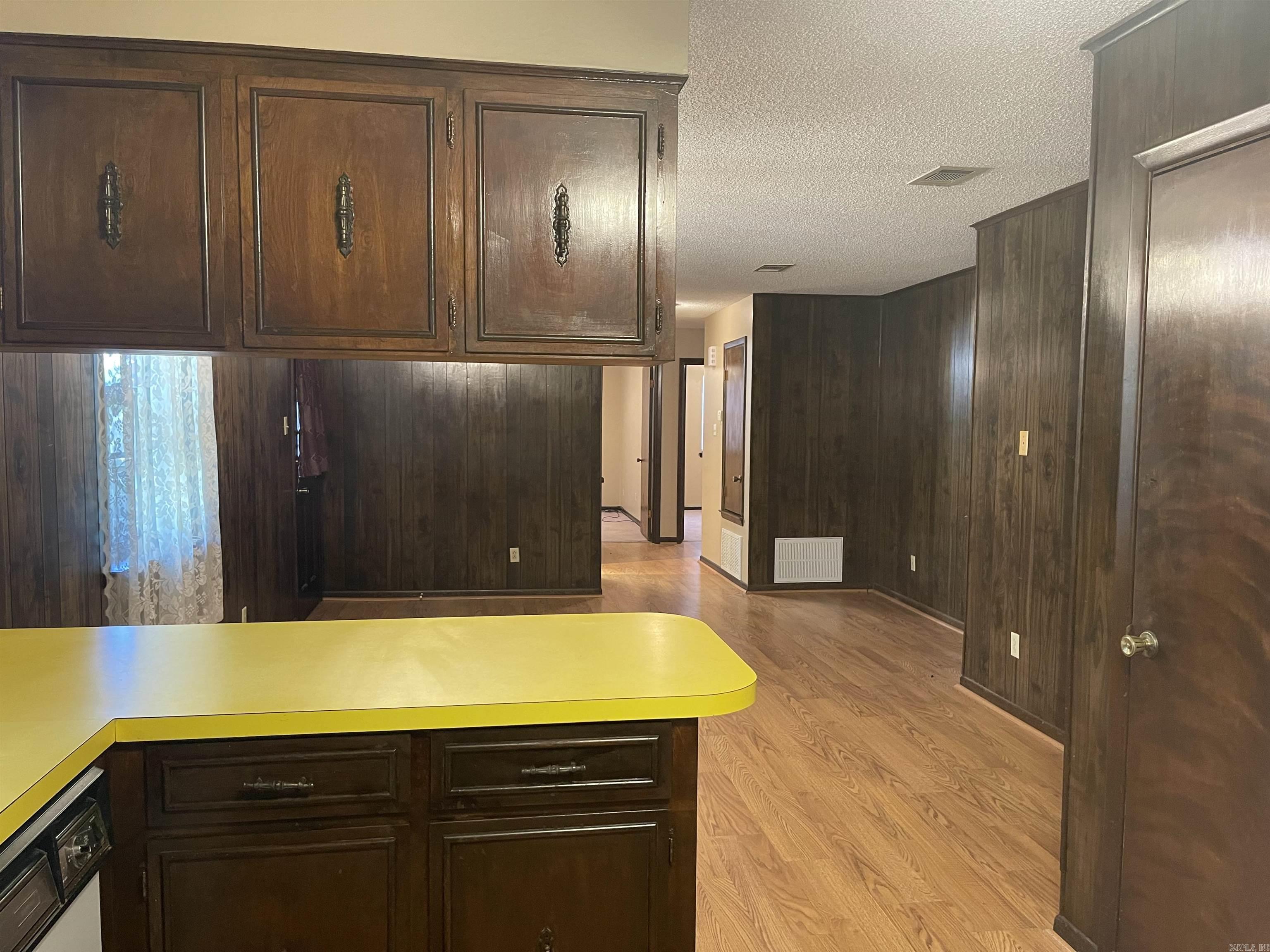 Brown To Jacksonville - Residential Lease