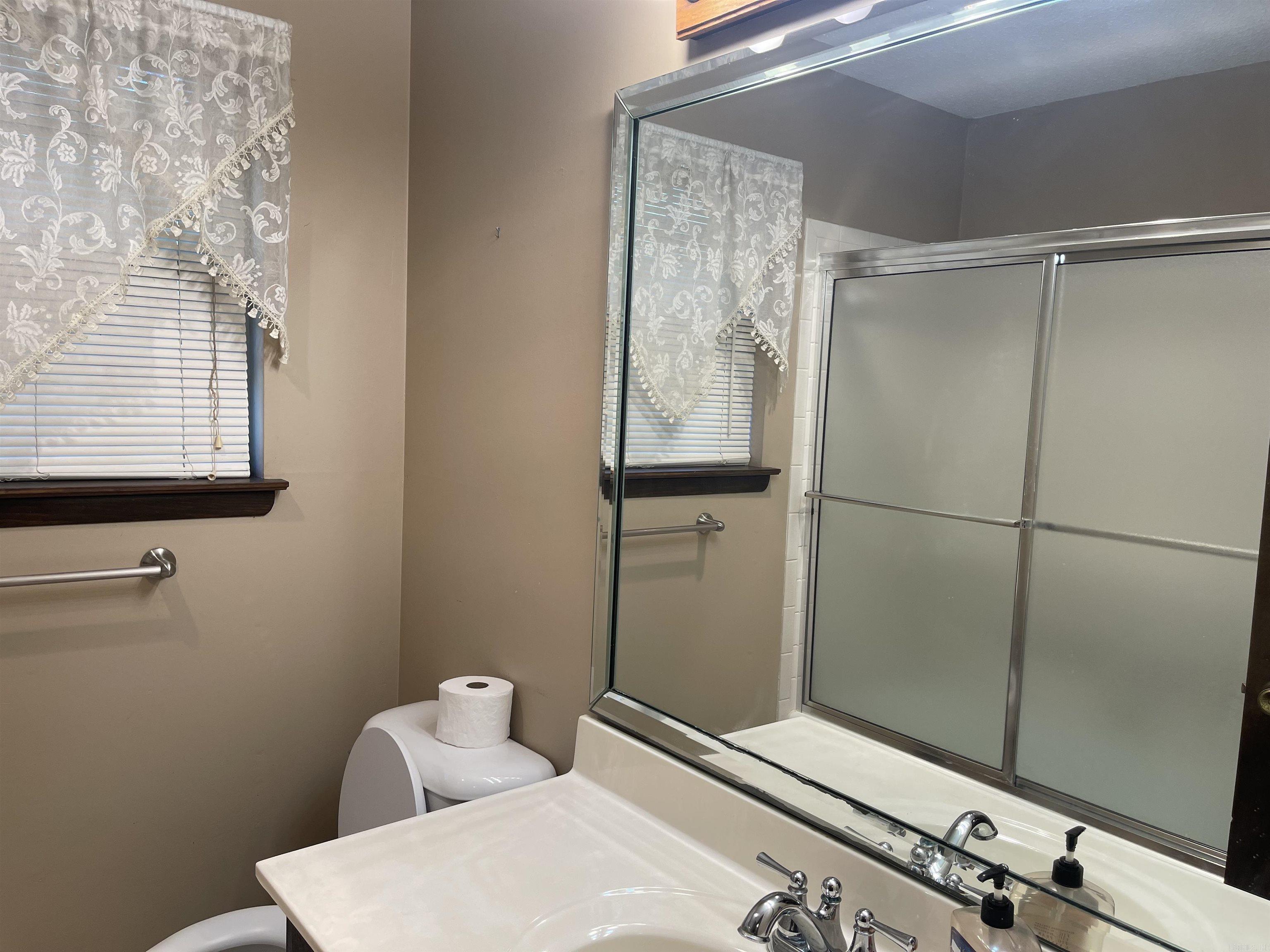 Brown To Jacksonville - Residential Lease