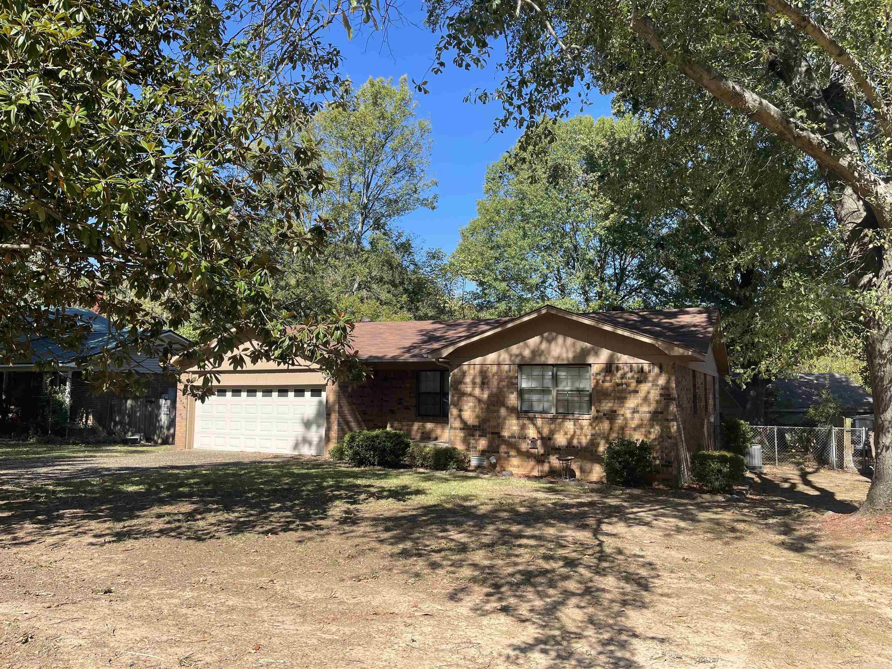 Brown To Jacksonville - Residential Lease