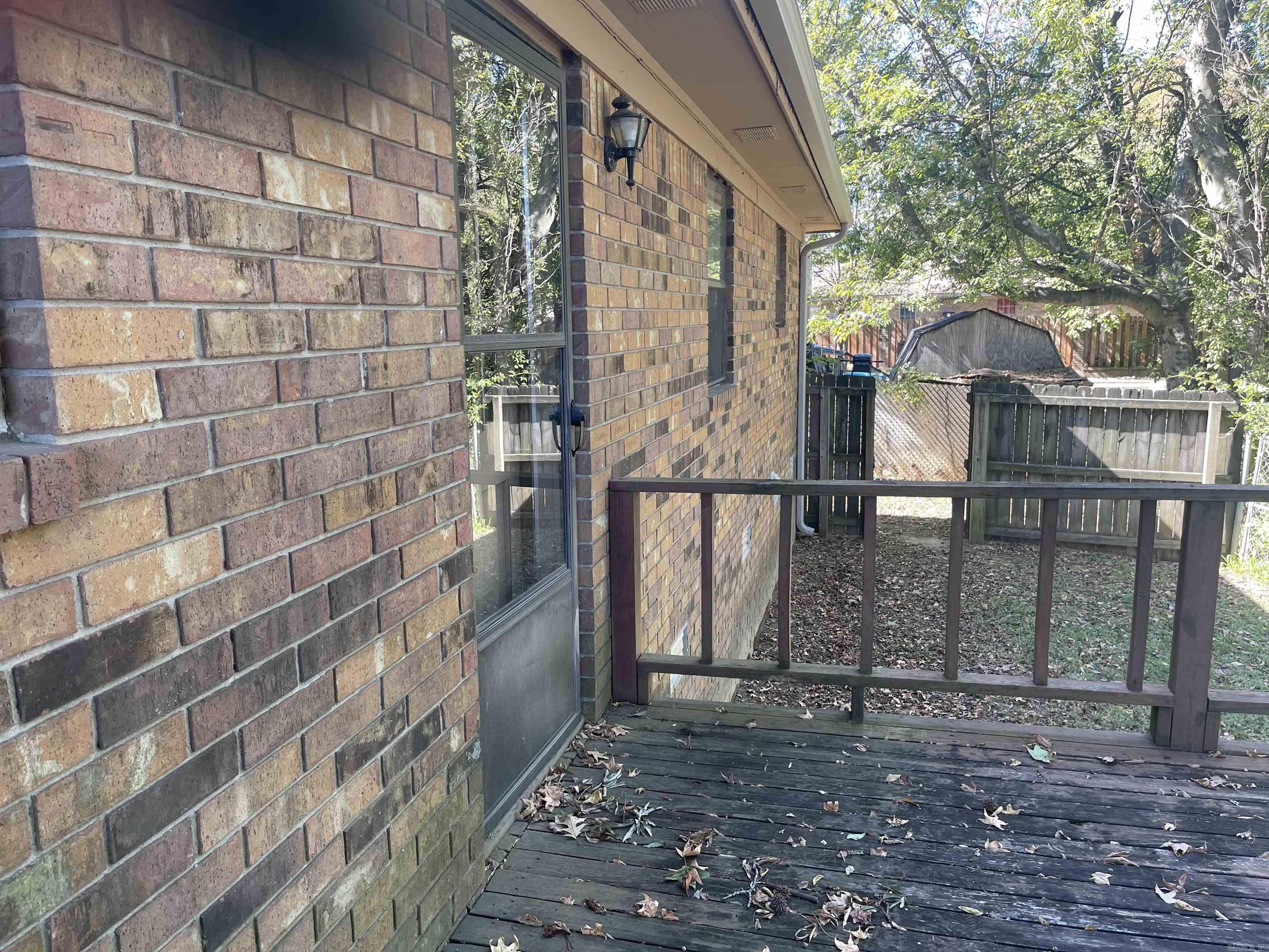 Brown To Jacksonville - Residential Lease