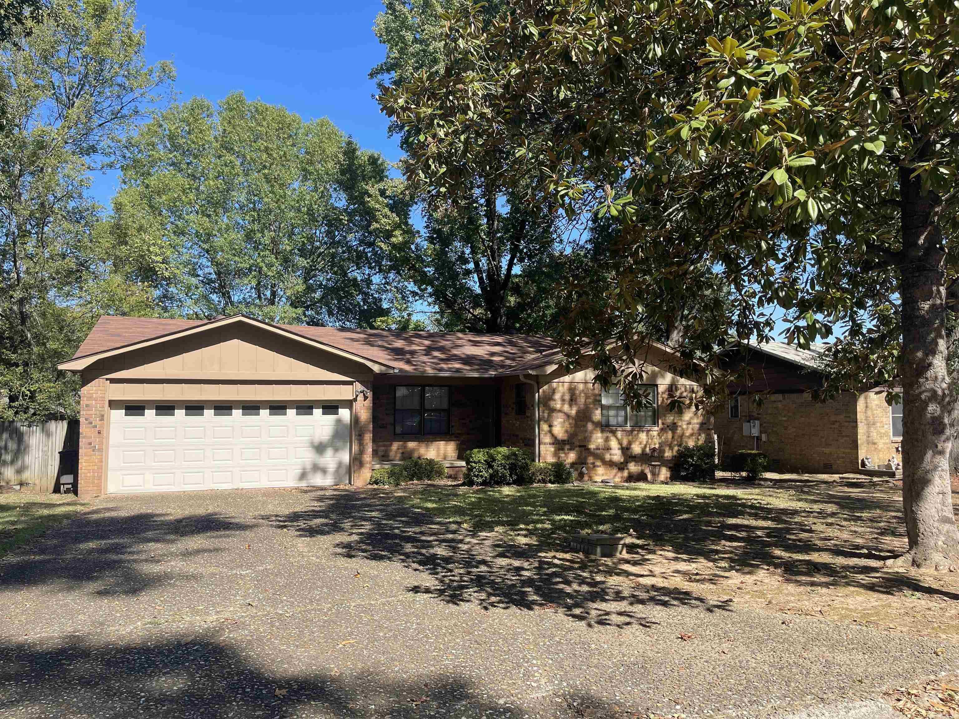 Brown To Jacksonville - Residential Lease