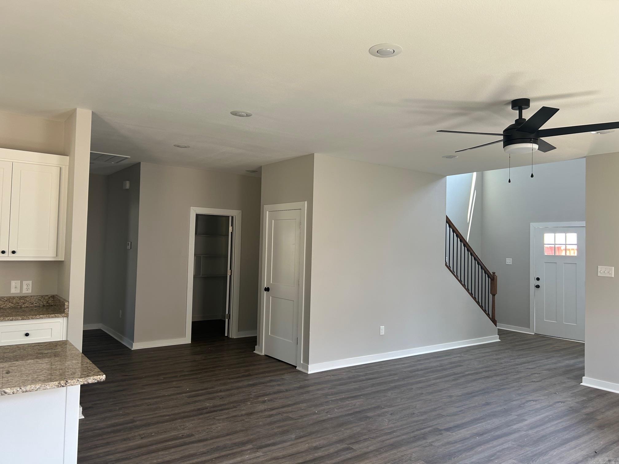 KNOTTING HILL - Residential