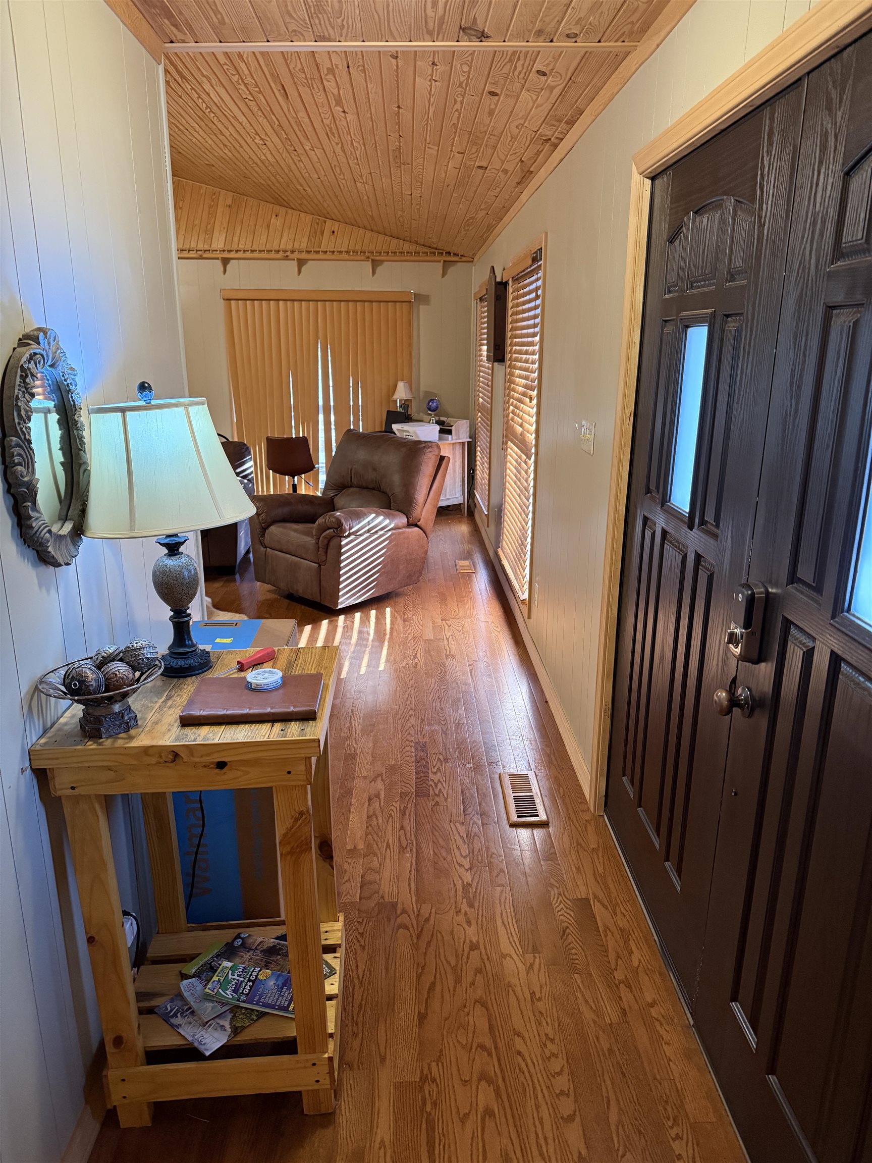 LAKEWOOD - Residential