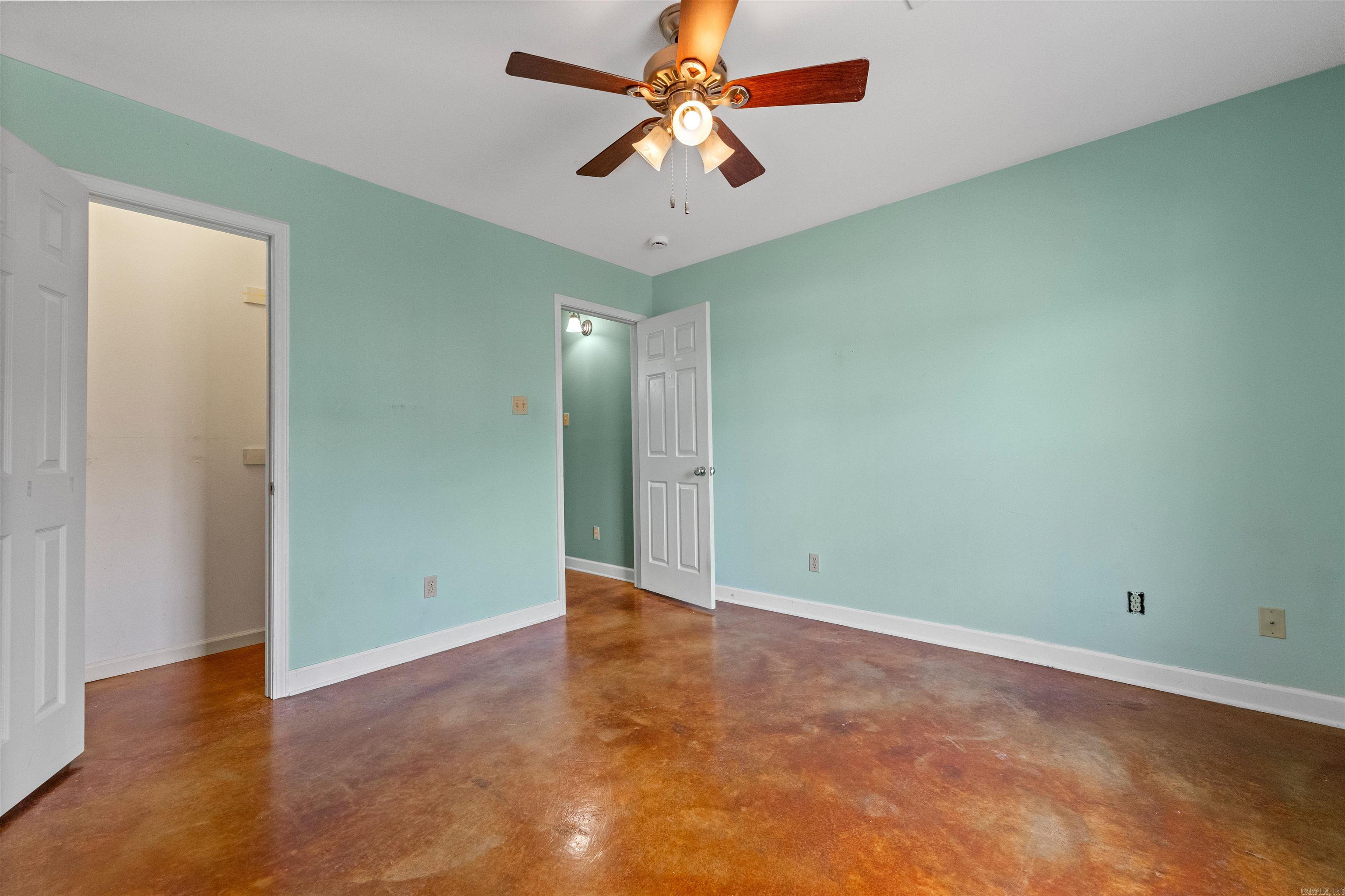 TURTLE CREEK - Residential