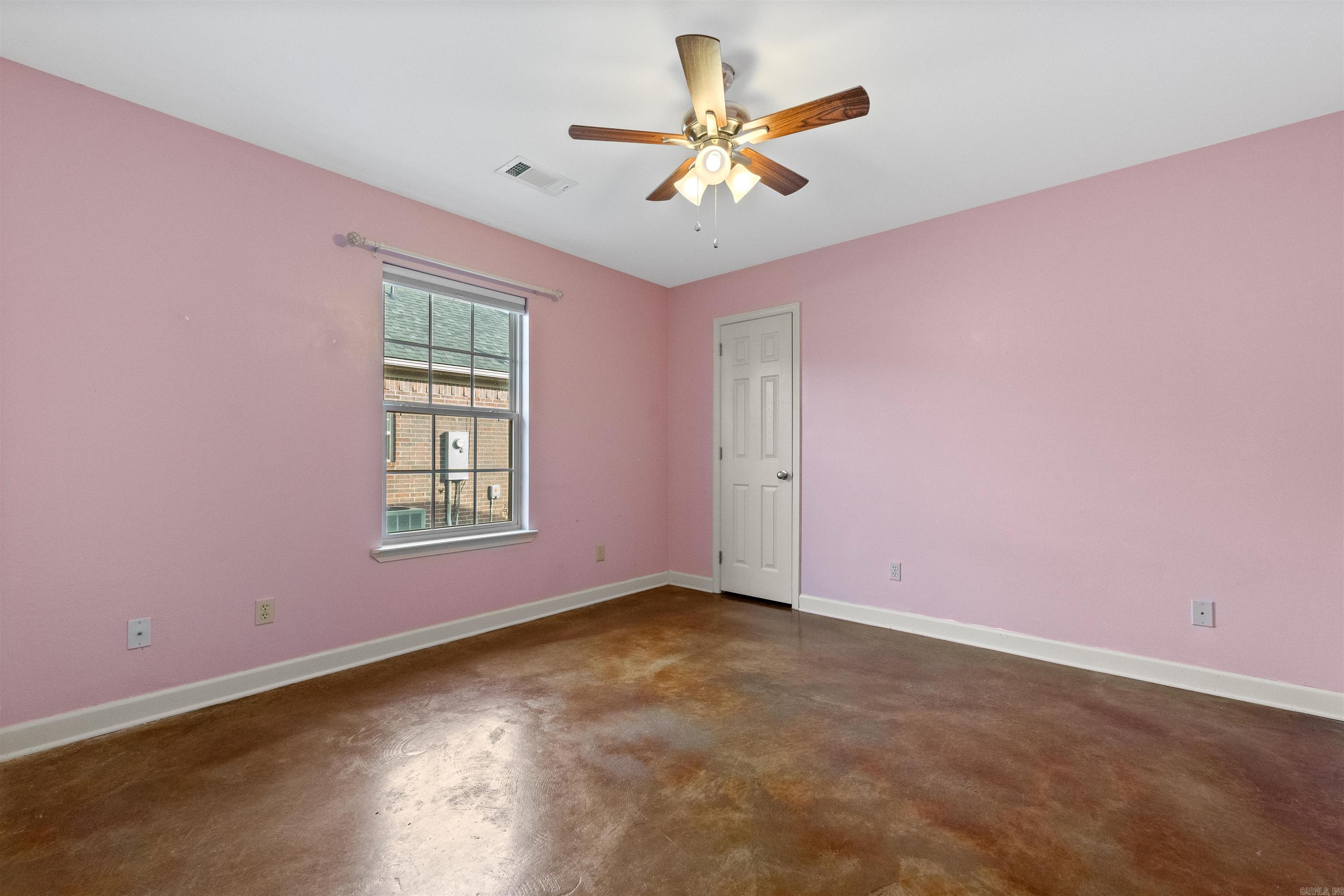 TURTLE CREEK - Residential