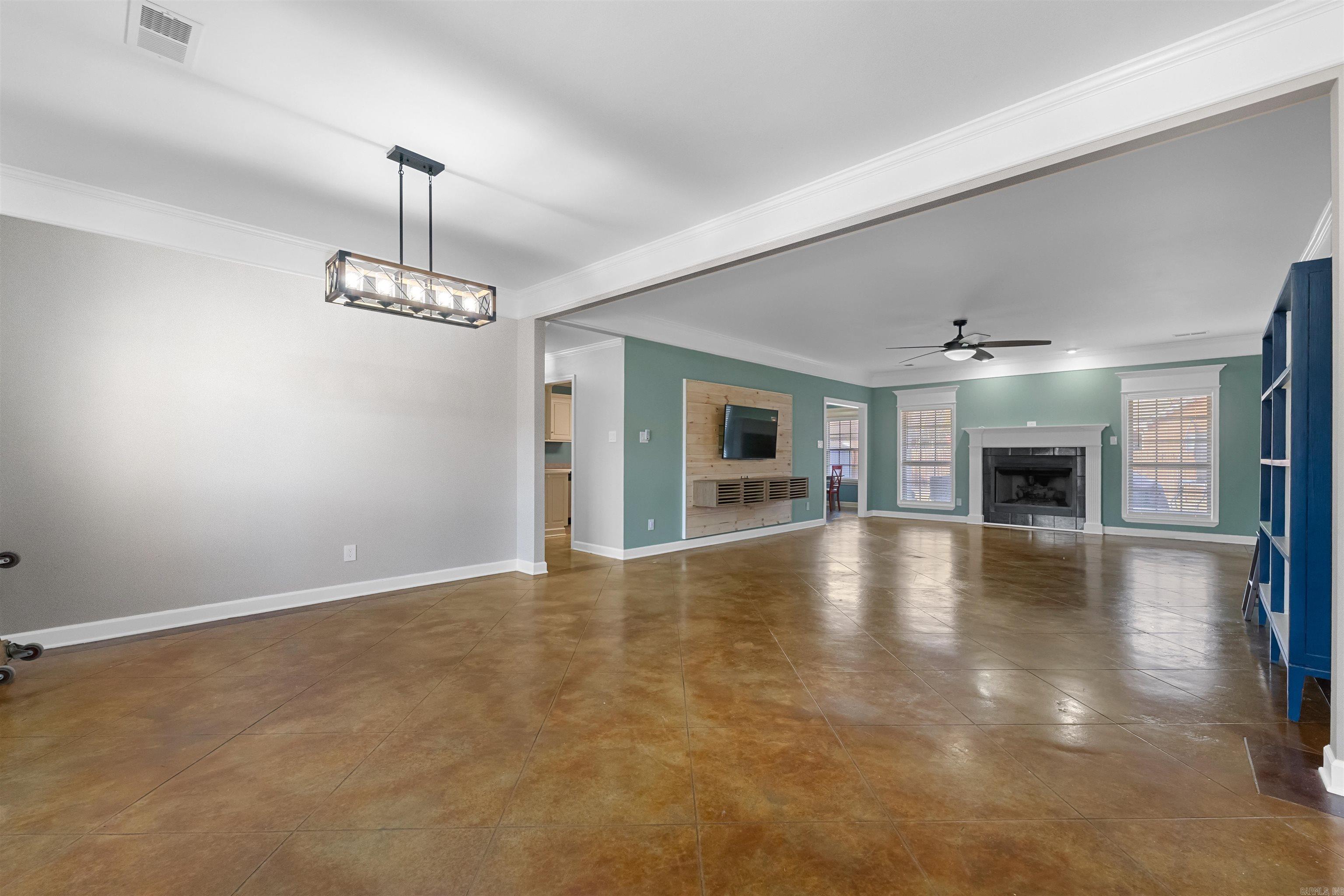 TURTLE CREEK - Residential