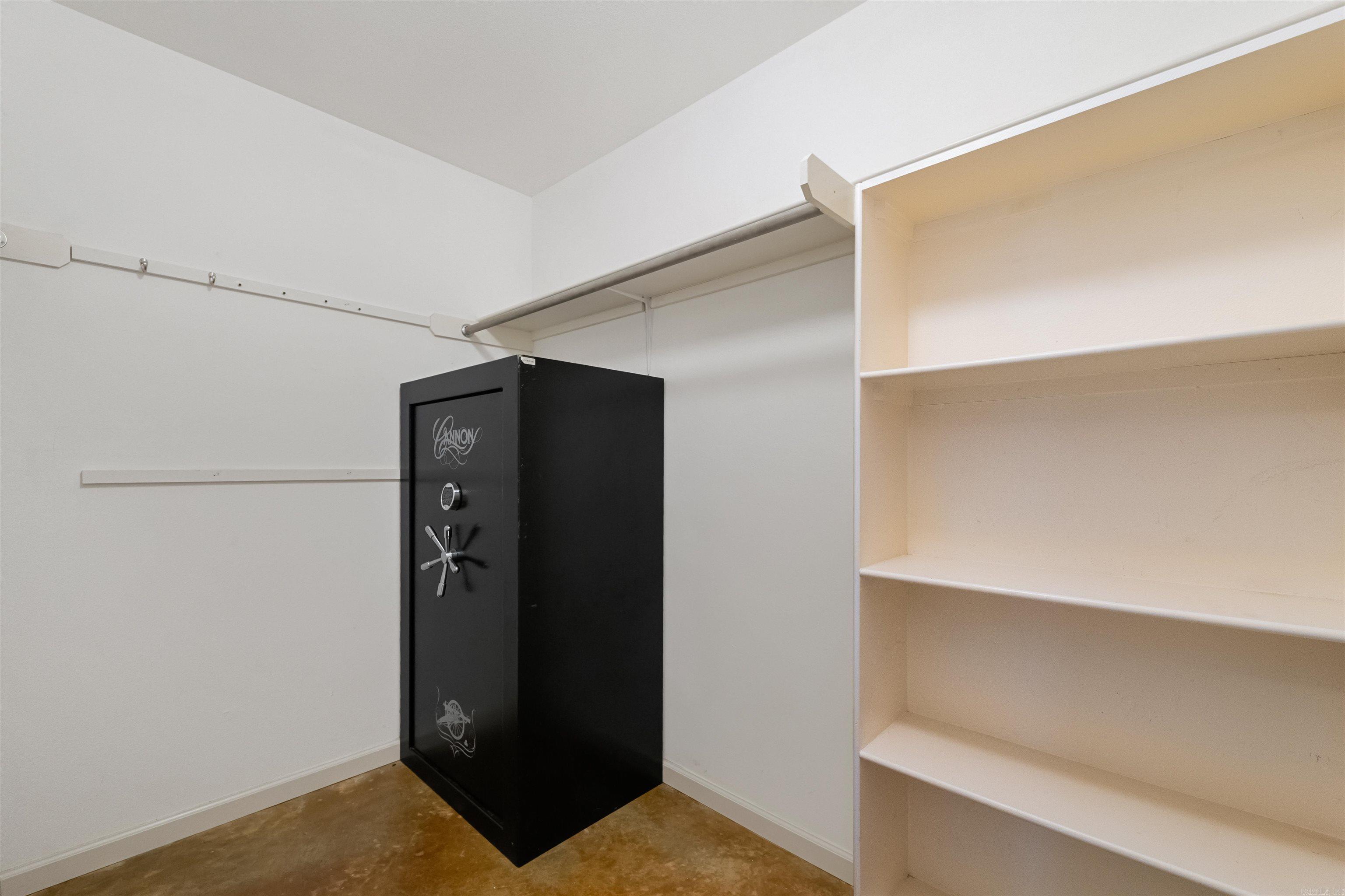 TURTLE CREEK - Residential