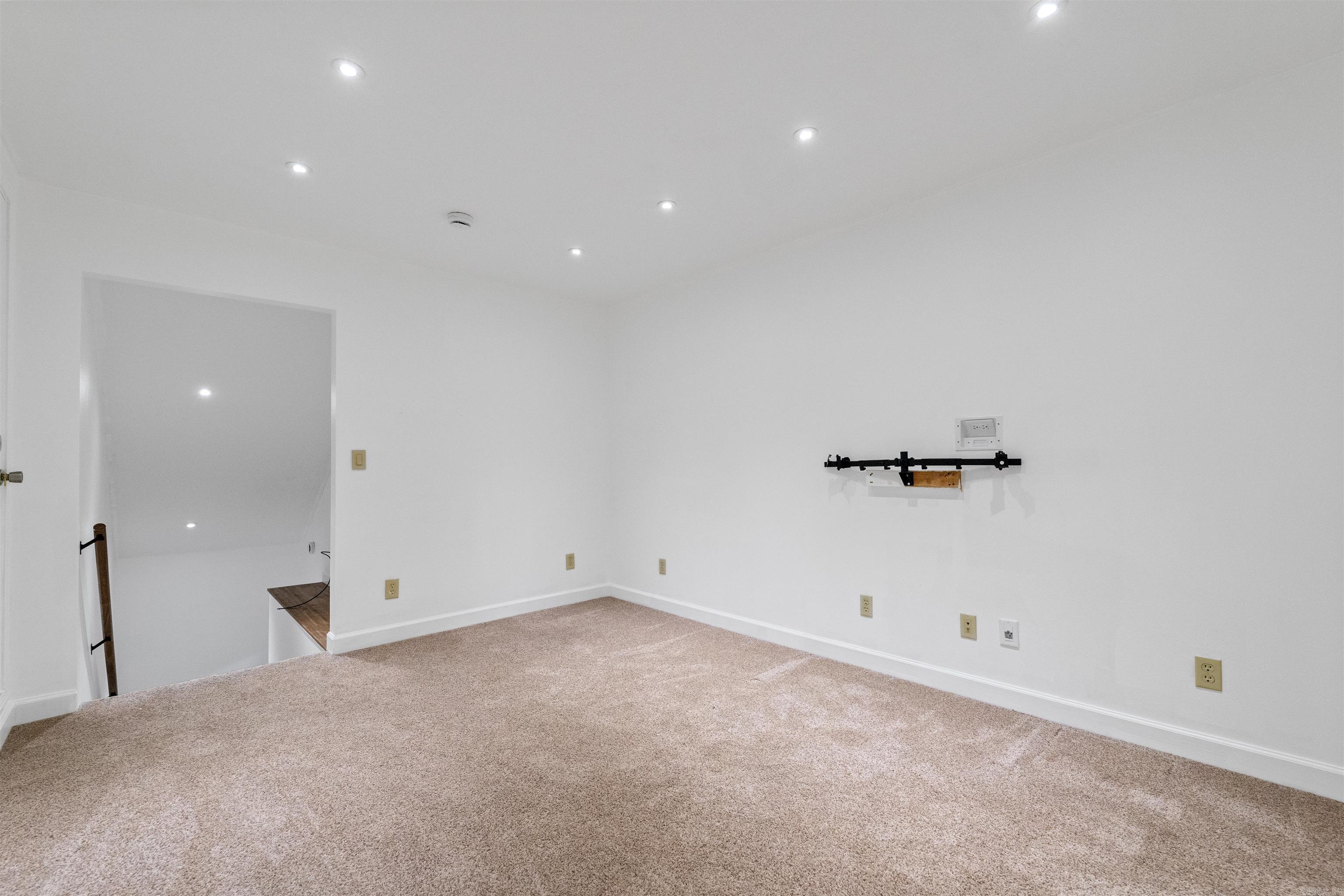 TURTLE CREEK - Residential