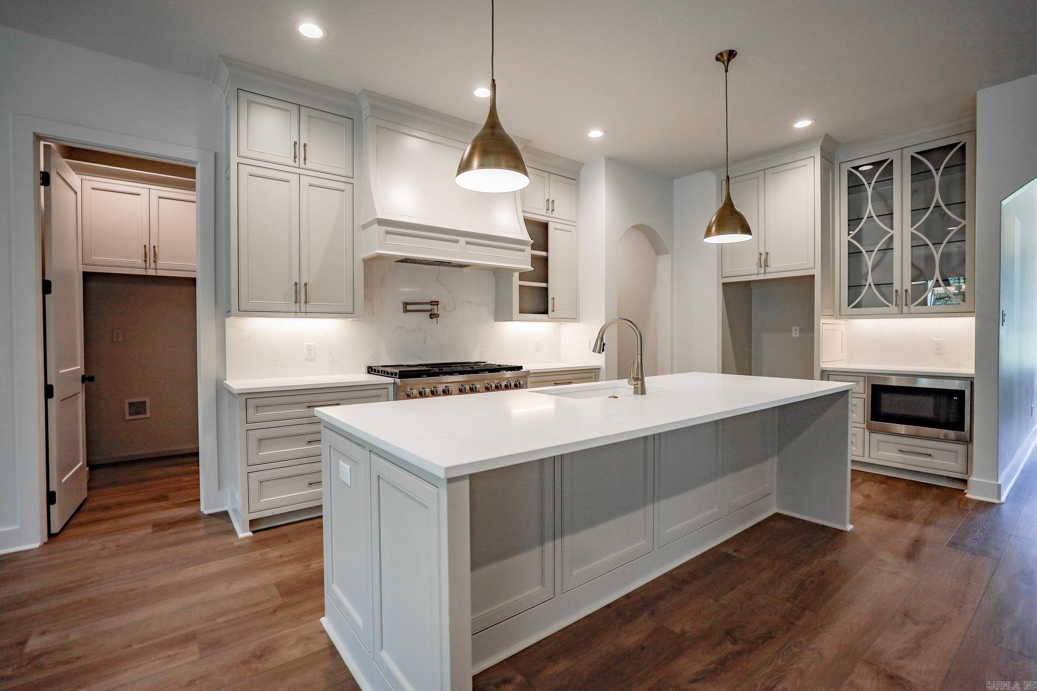 WATERVIEW ESTATES - Residential