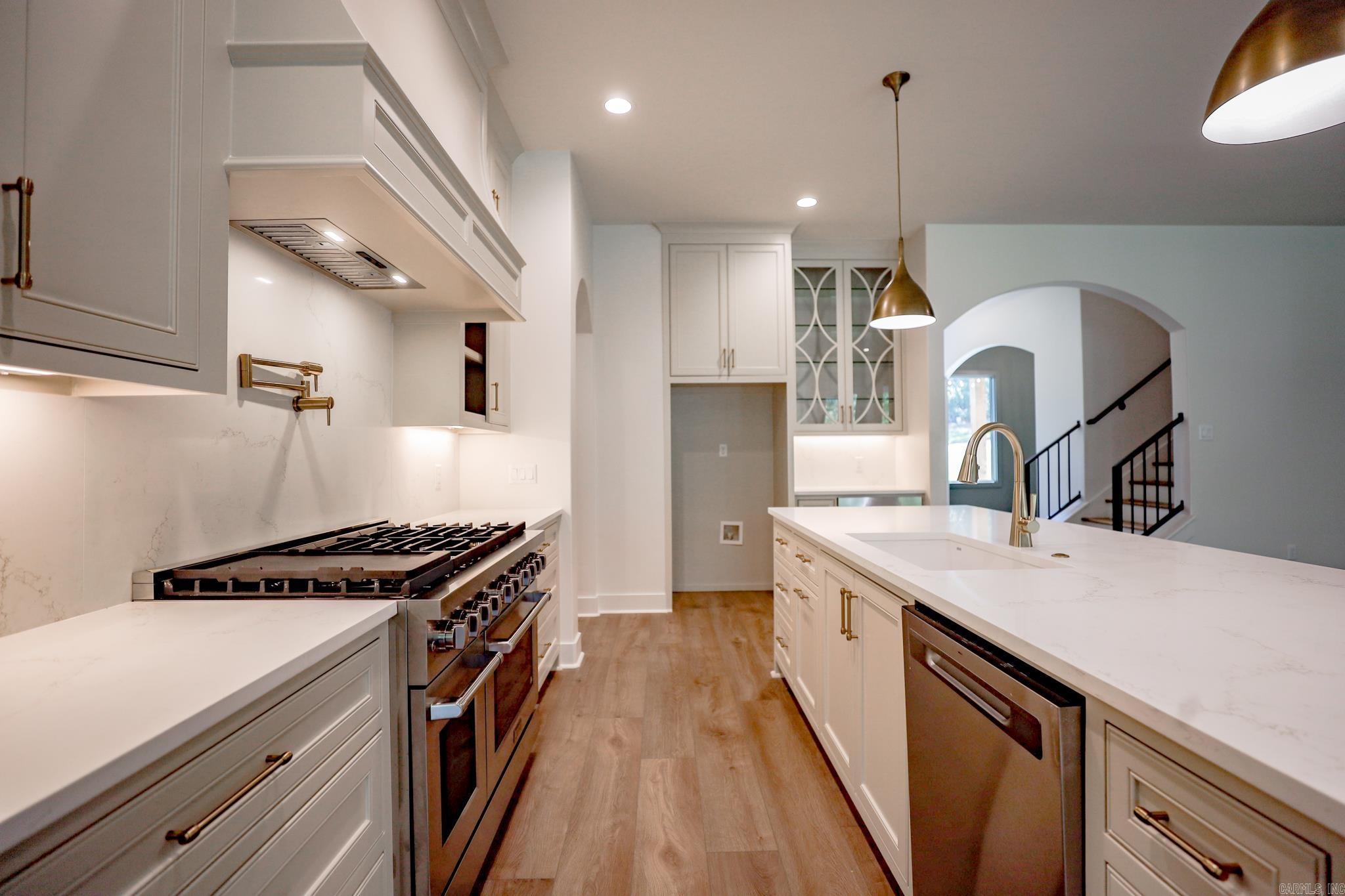 WATERVIEW ESTATES - Residential