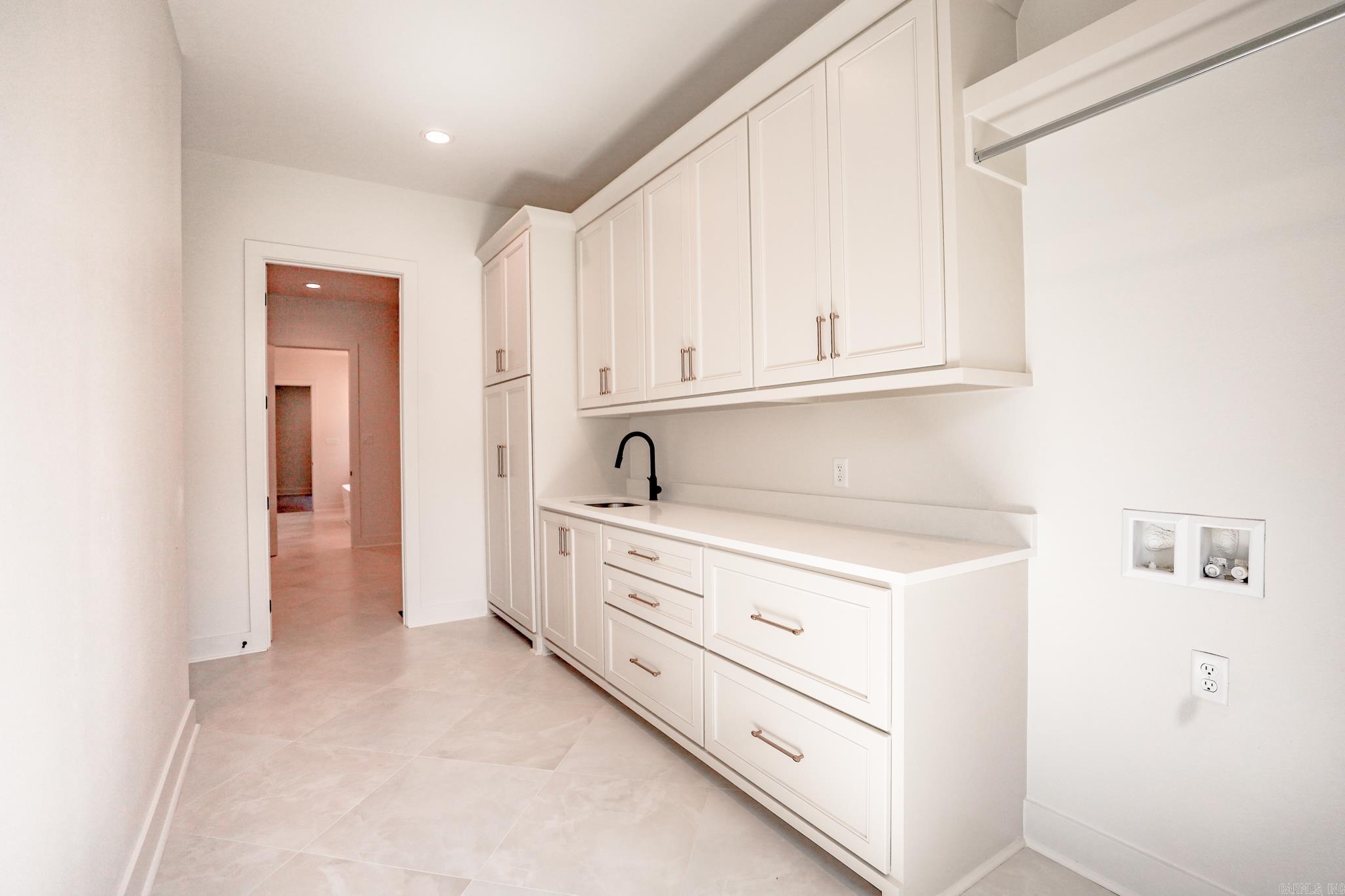 WATERVIEW ESTATES - Residential