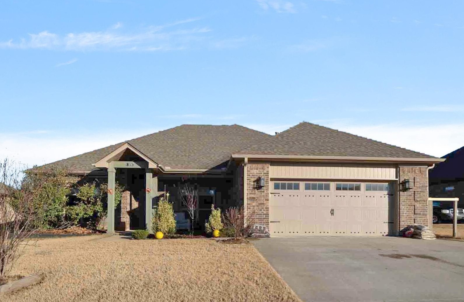 Beautiful 3 Bed, 2 Bath Home in the sought-after Shadow Creek Community! Welcome to your dream home! This meticulously maintained property offers beautiful landscaping, creating stunning curb appeal and a serene outdoor space. Inside, youāll find a thoughtfully designed layout with three spacious bedrooms featuring a split floor plan with two full bathrooms, a flex space that could be used for an office or playroom and an inviting sunroom perfect for relaxing or entertaining year-round. The kitchen is a chefās delight with gorgeous granite countertops and beautiful cabinets. This home has everything you need to stay organized and make daily life a breeze. With tons of storage options and a layout that offers both functionality and style, this home truly has it all. Schedule your showing today!