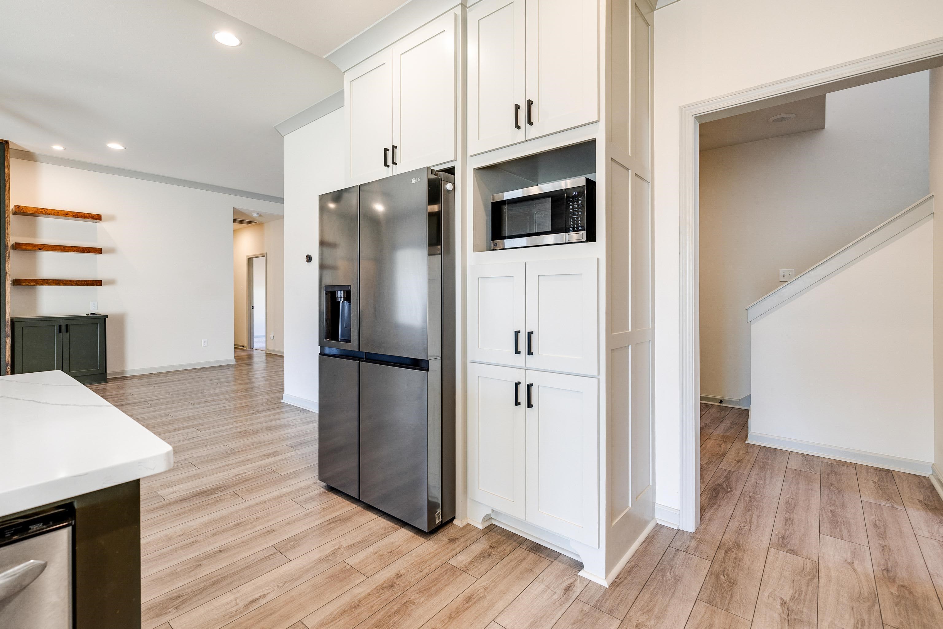 THE WOODS OF HURRICANE LAKE ESTA - Residential