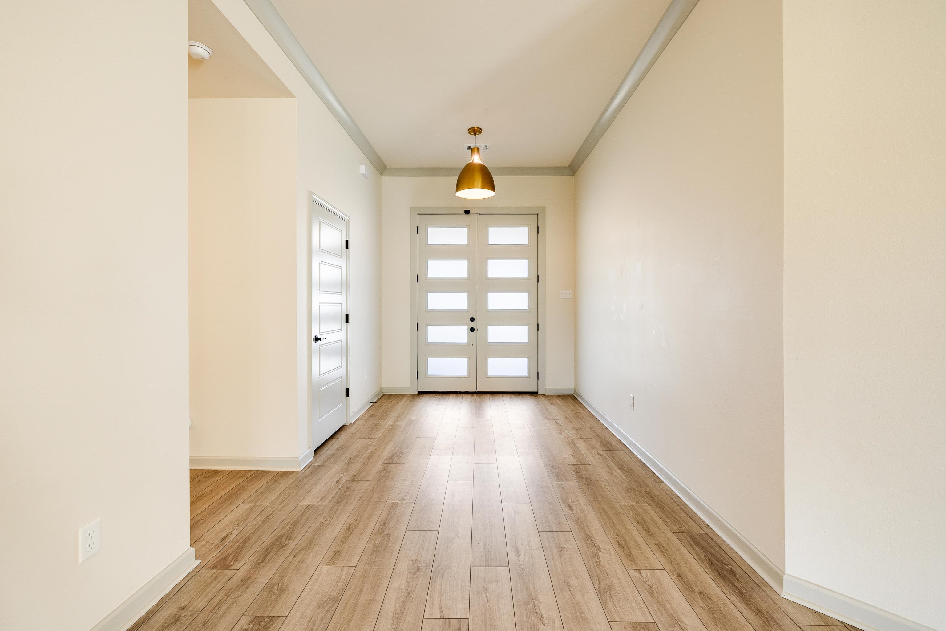 THE WOODS OF HURRICANE LAKE ESTA - Residential