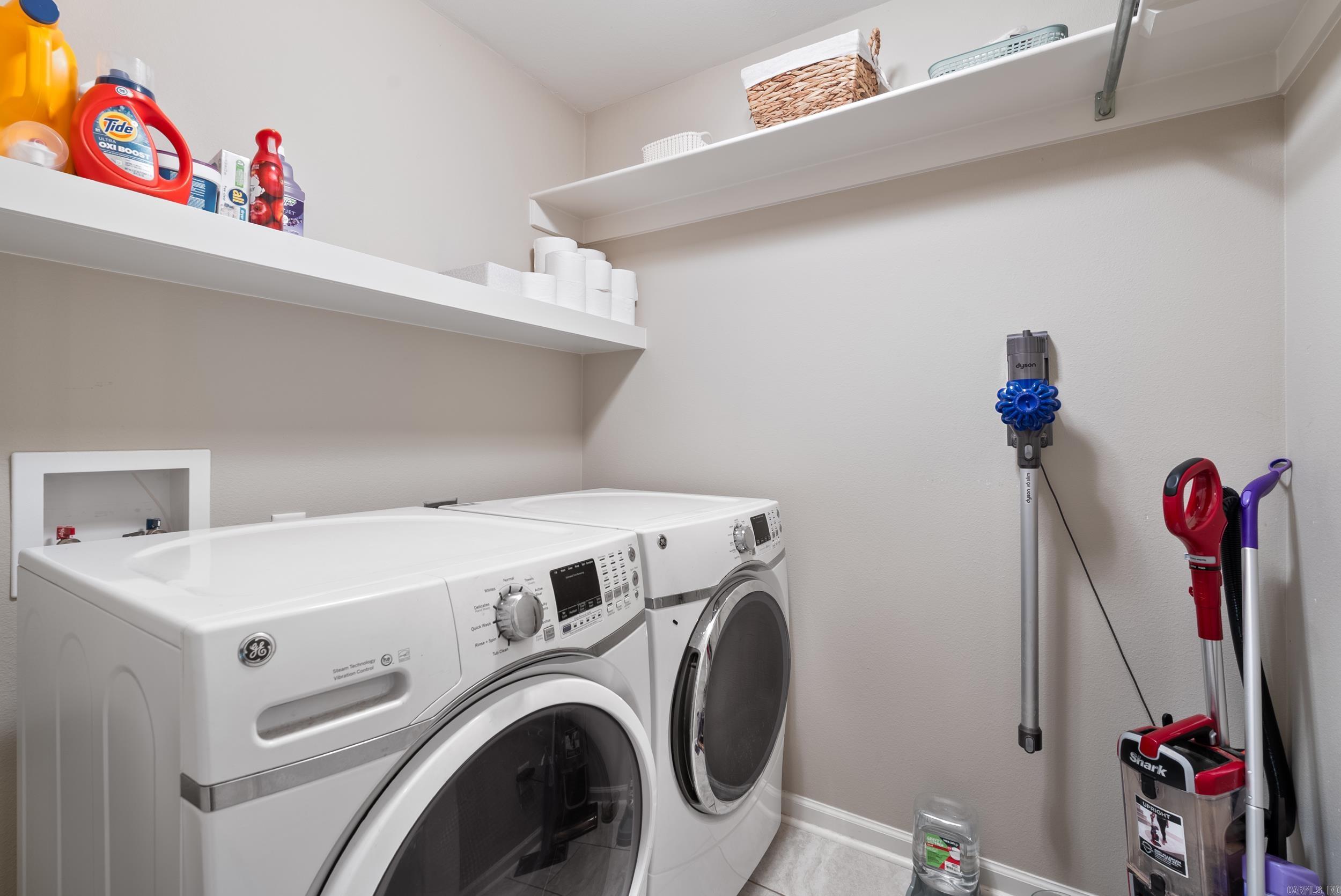 GIBRALTER HGTS - Residential