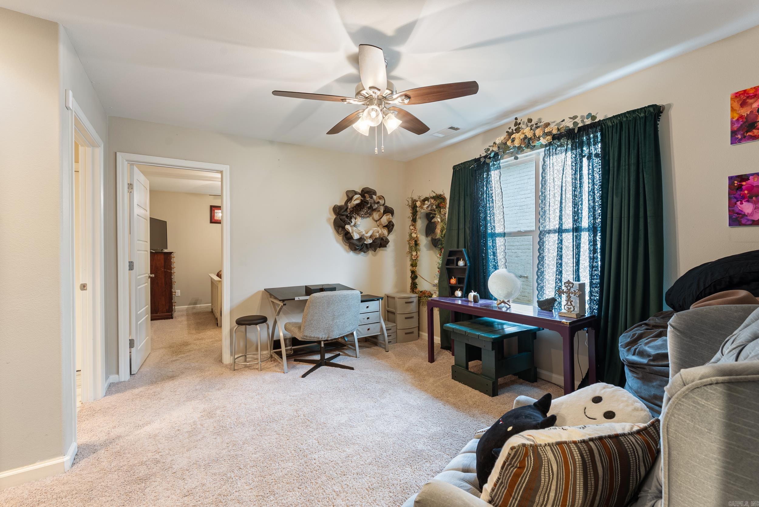 GIBRALTER HGTS - Residential