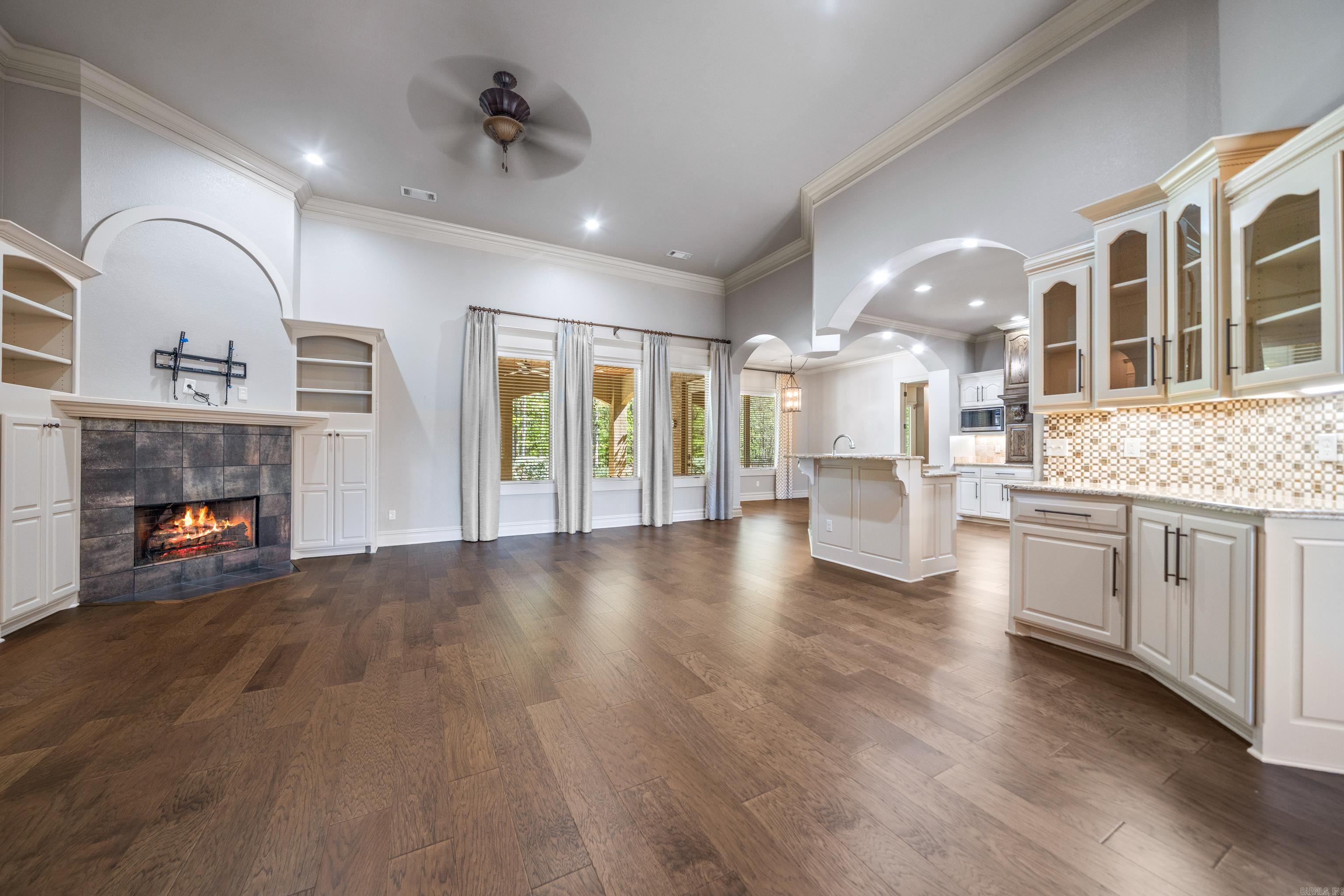 Red Oak Ridge - Residential