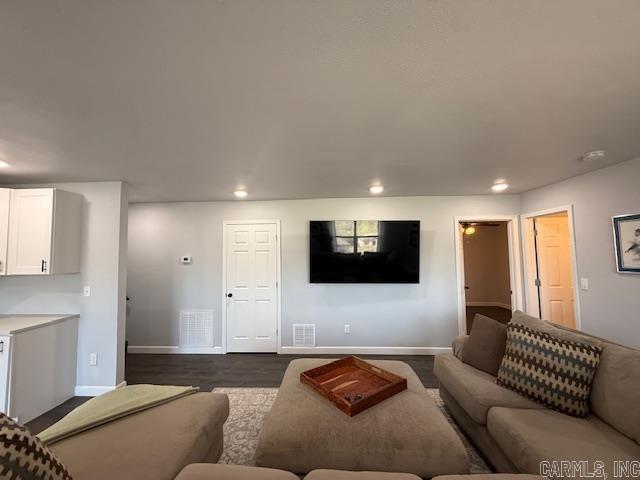 RIVERWOODS ESTATES PHASE TWO - Residential