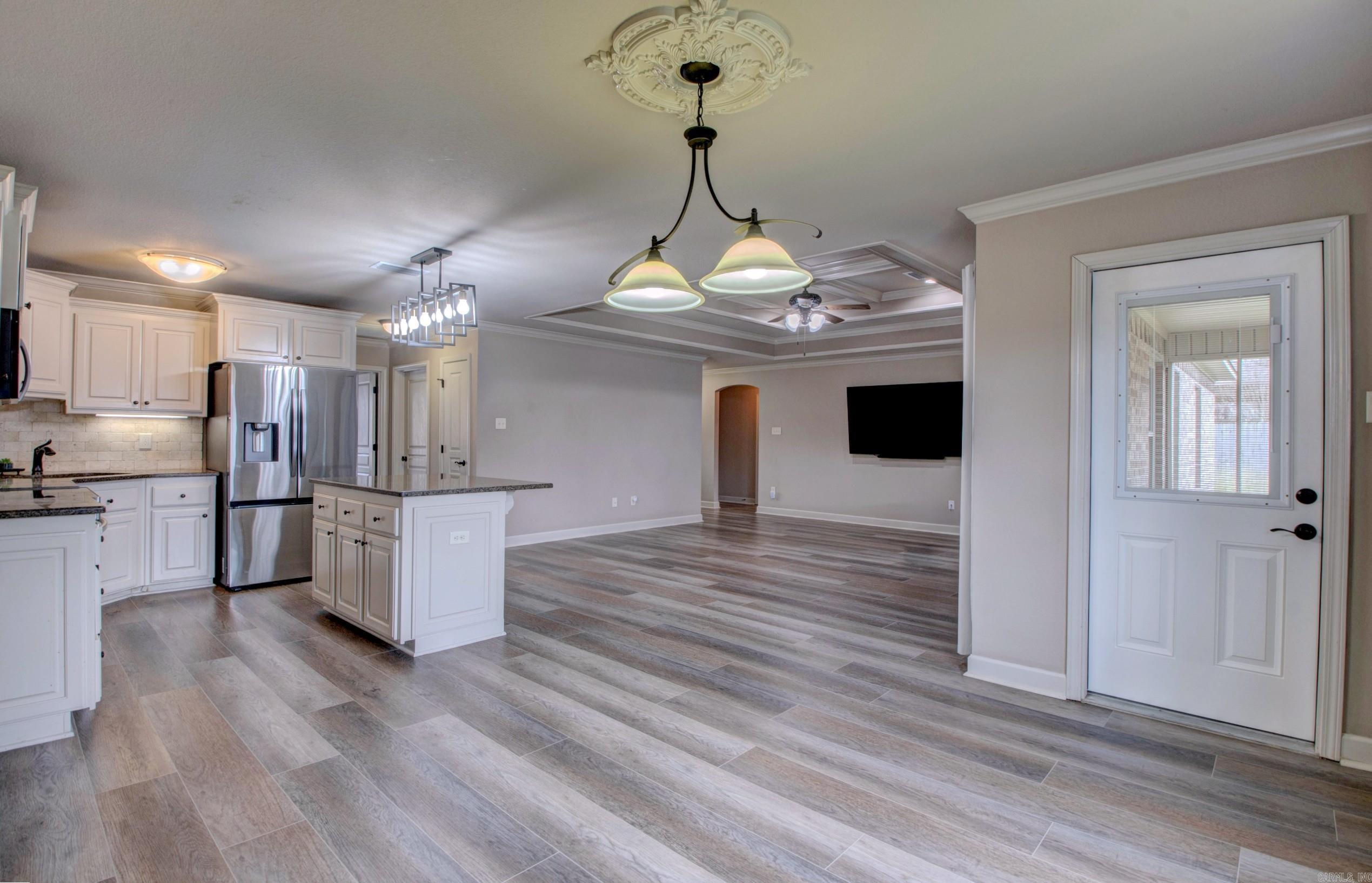 HUNTINGTON PLACE - Residential