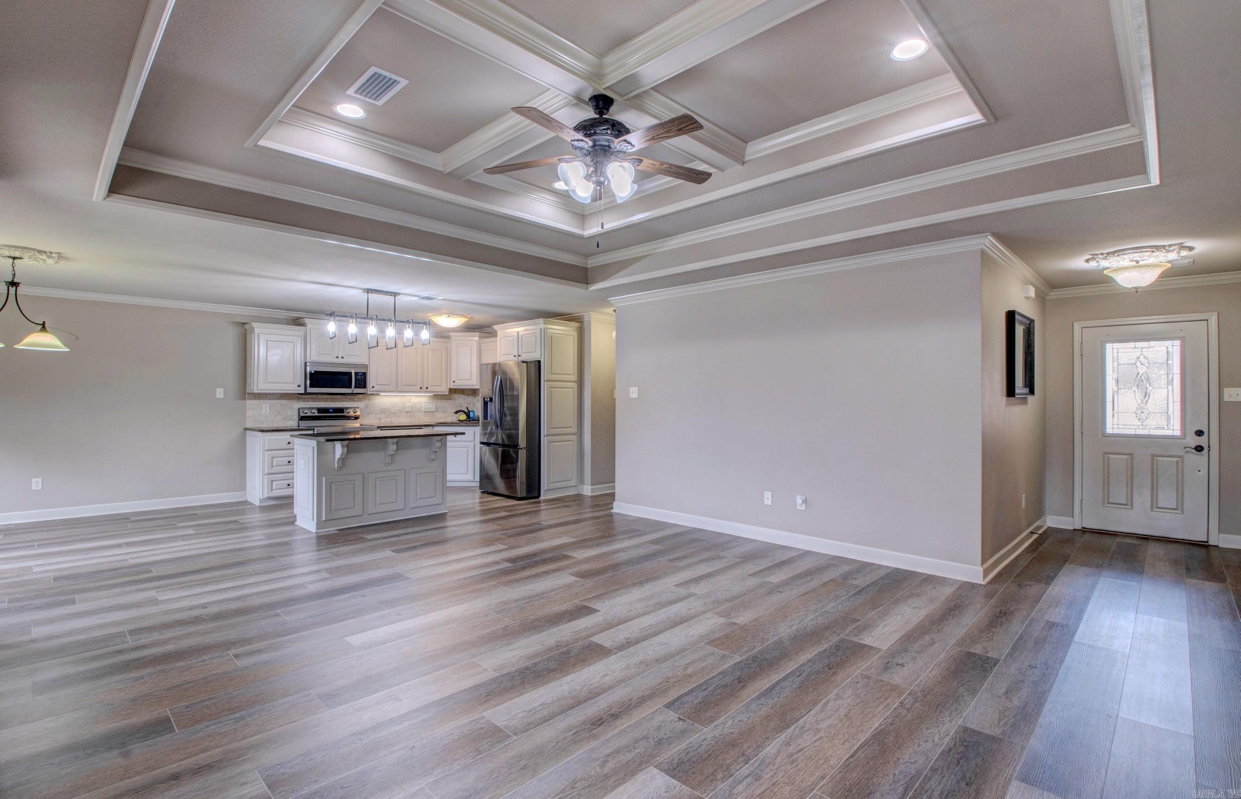 HUNTINGTON PLACE - Residential