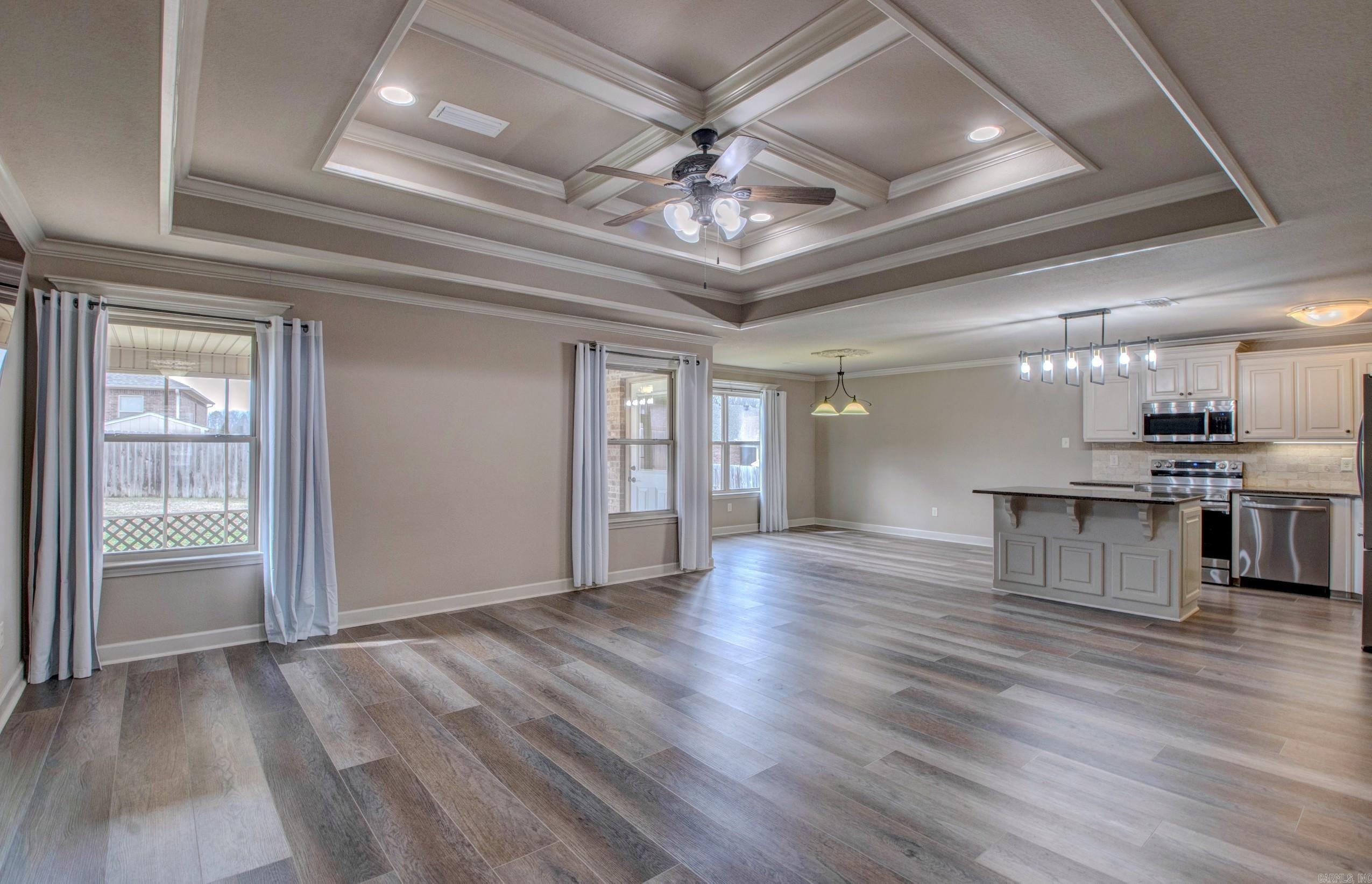 HUNTINGTON PLACE - Residential