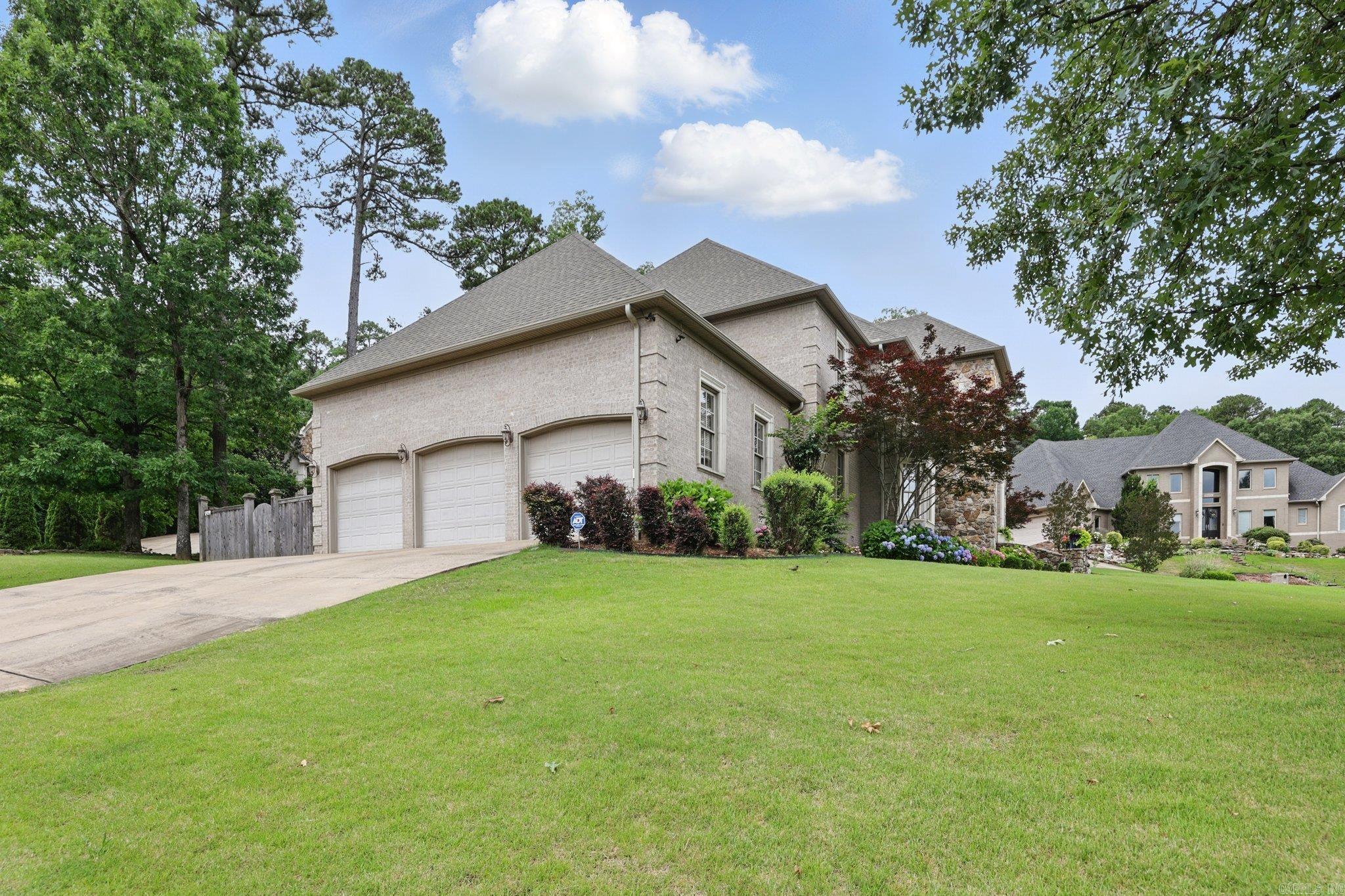 CHENAL VALLEY BELLE VALLEE THE M - Residential