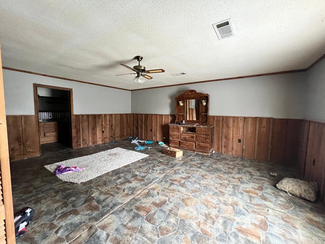 Hazelhurst Inside - Residential