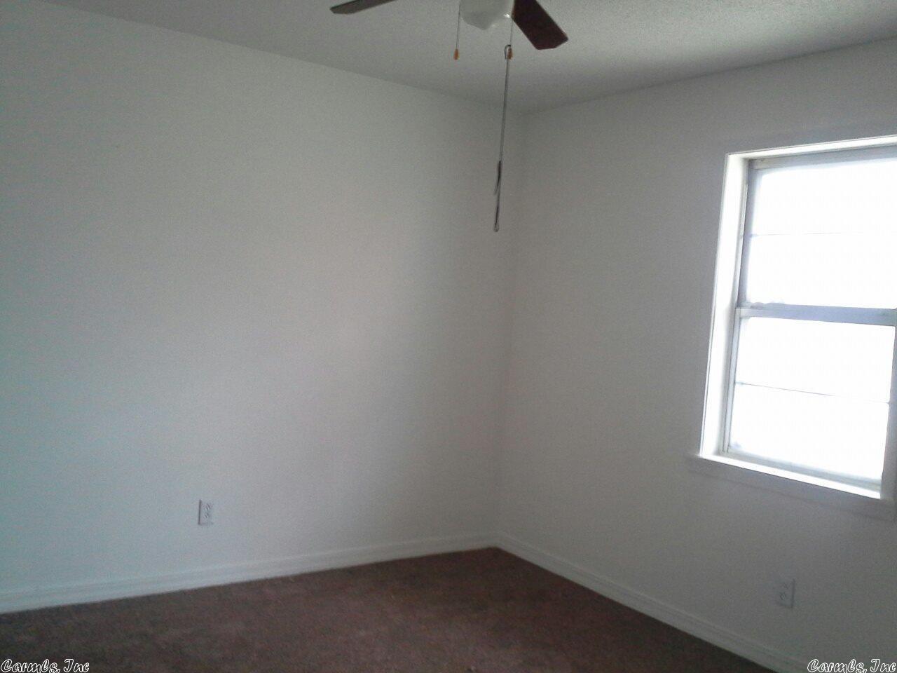 J & M Estates - Residential Lease