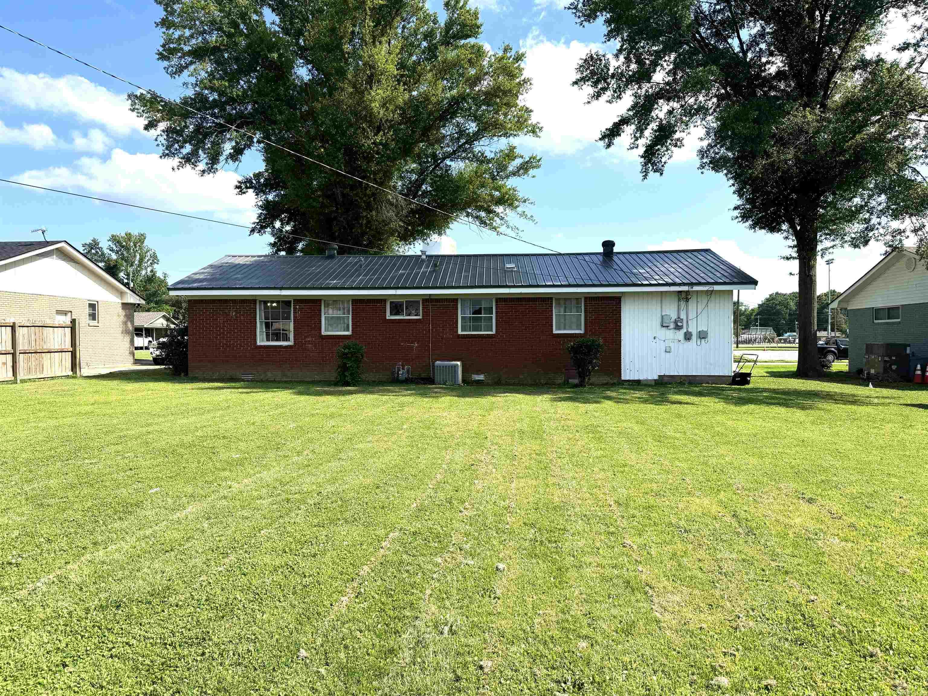 Bridges & Thompson - Residential