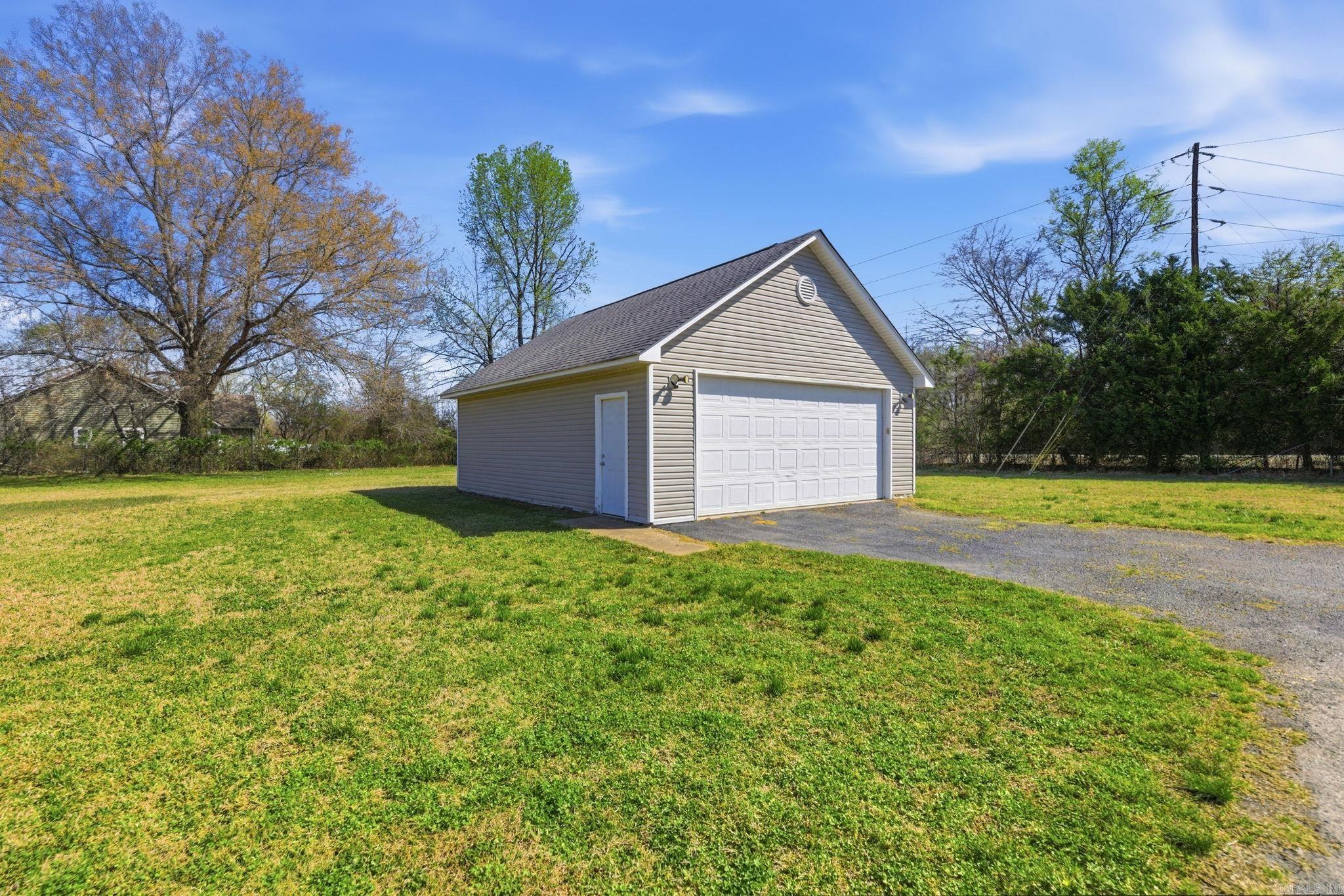 Metes & Bounds - Residential