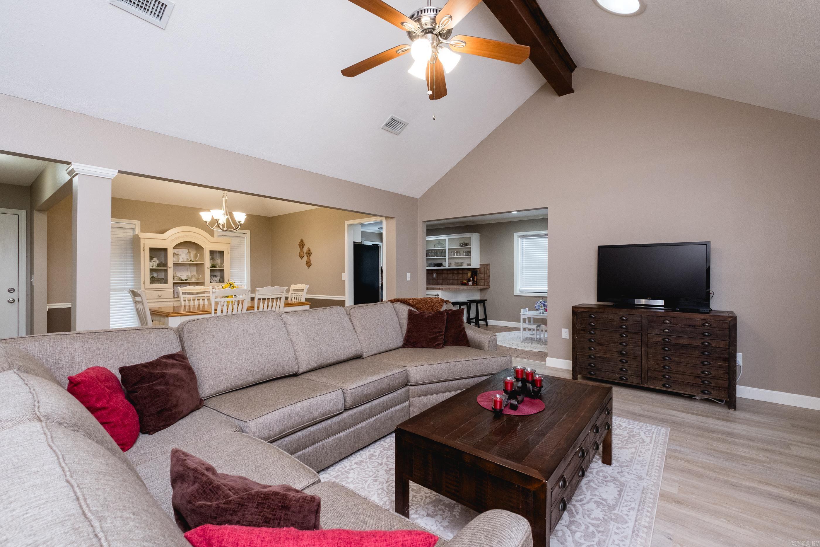 KIMBERLY MANOR ADDN - Residential