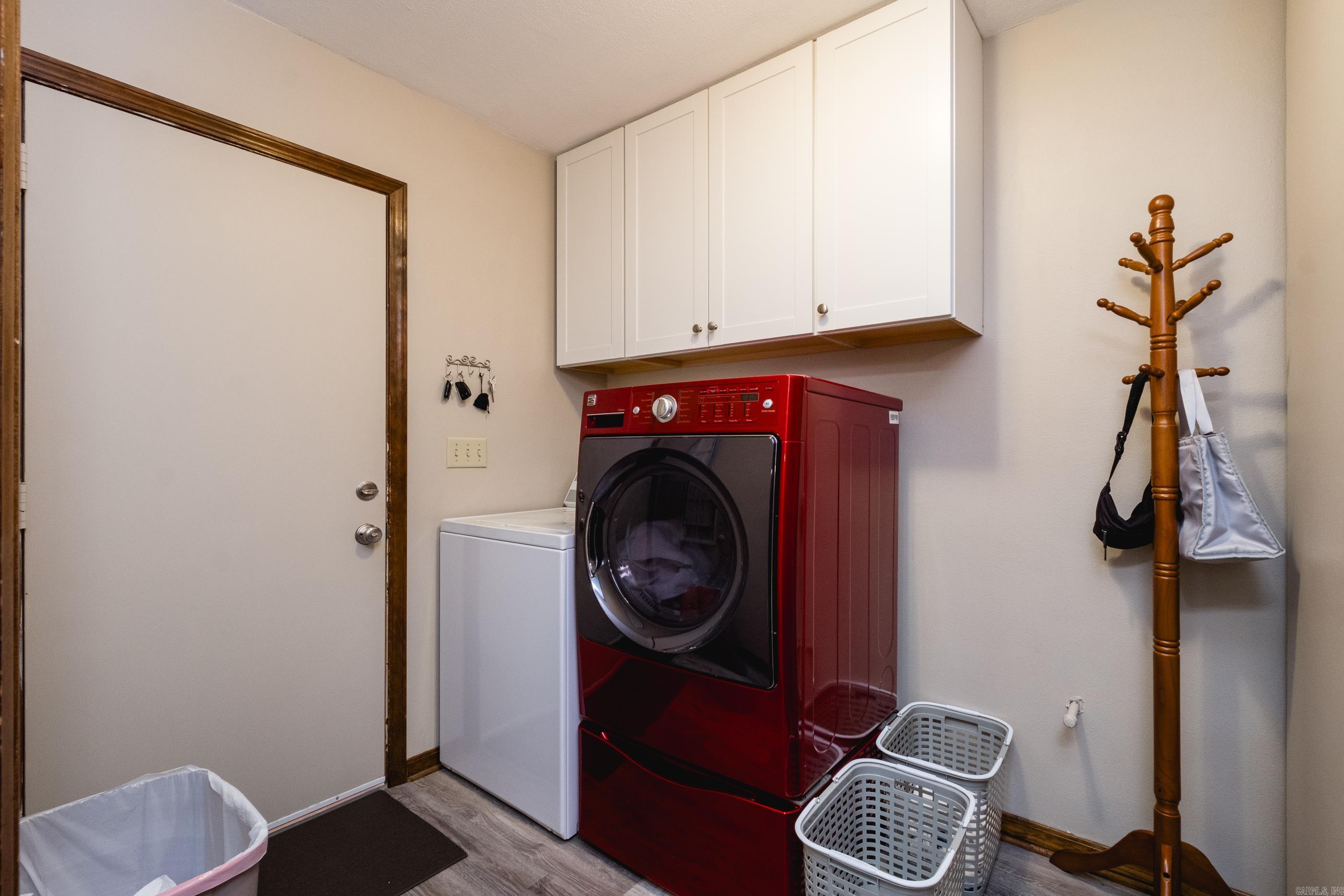 KIMBERLY MANOR ADDN - Residential