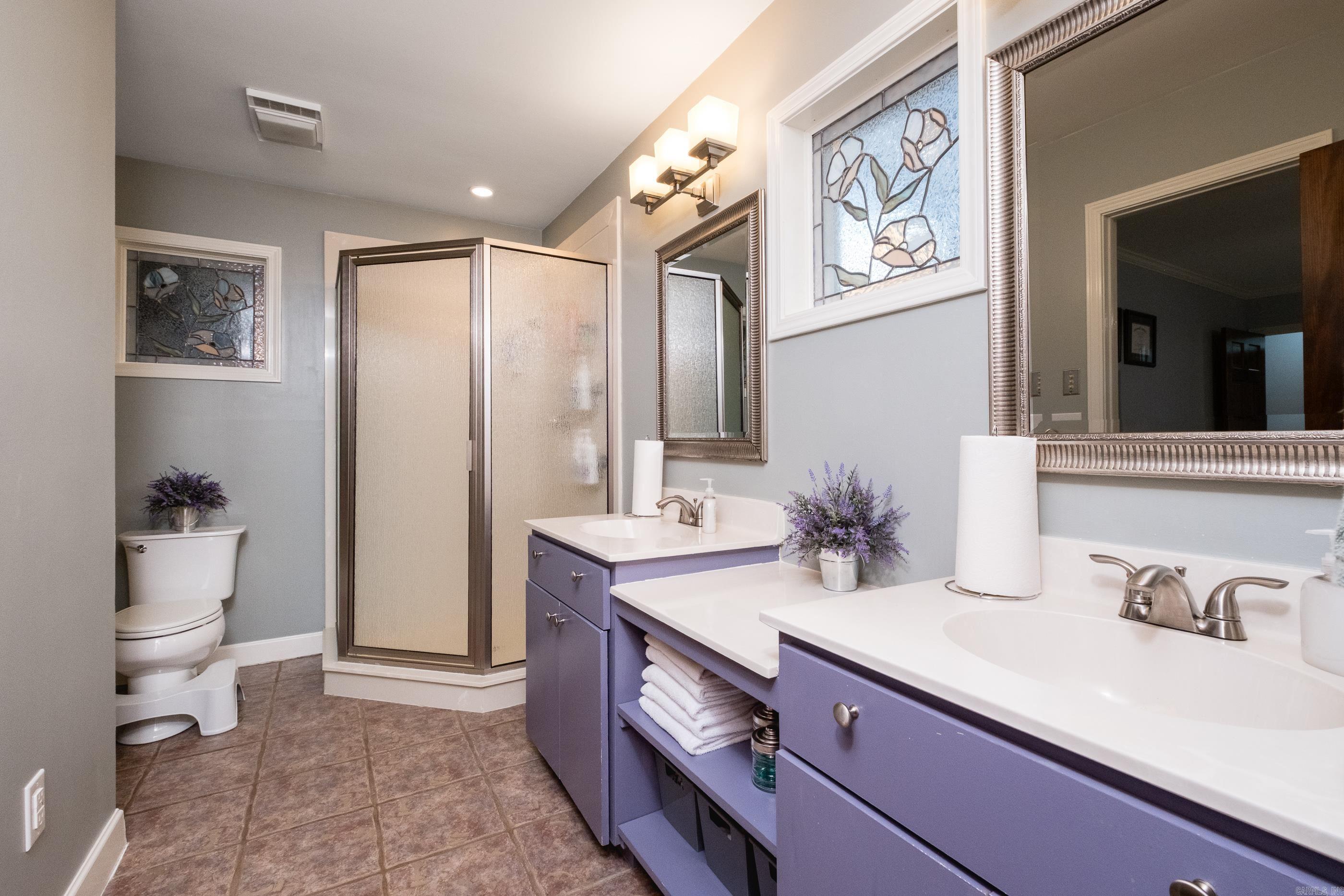 KIMBERLY MANOR ADDN - Residential