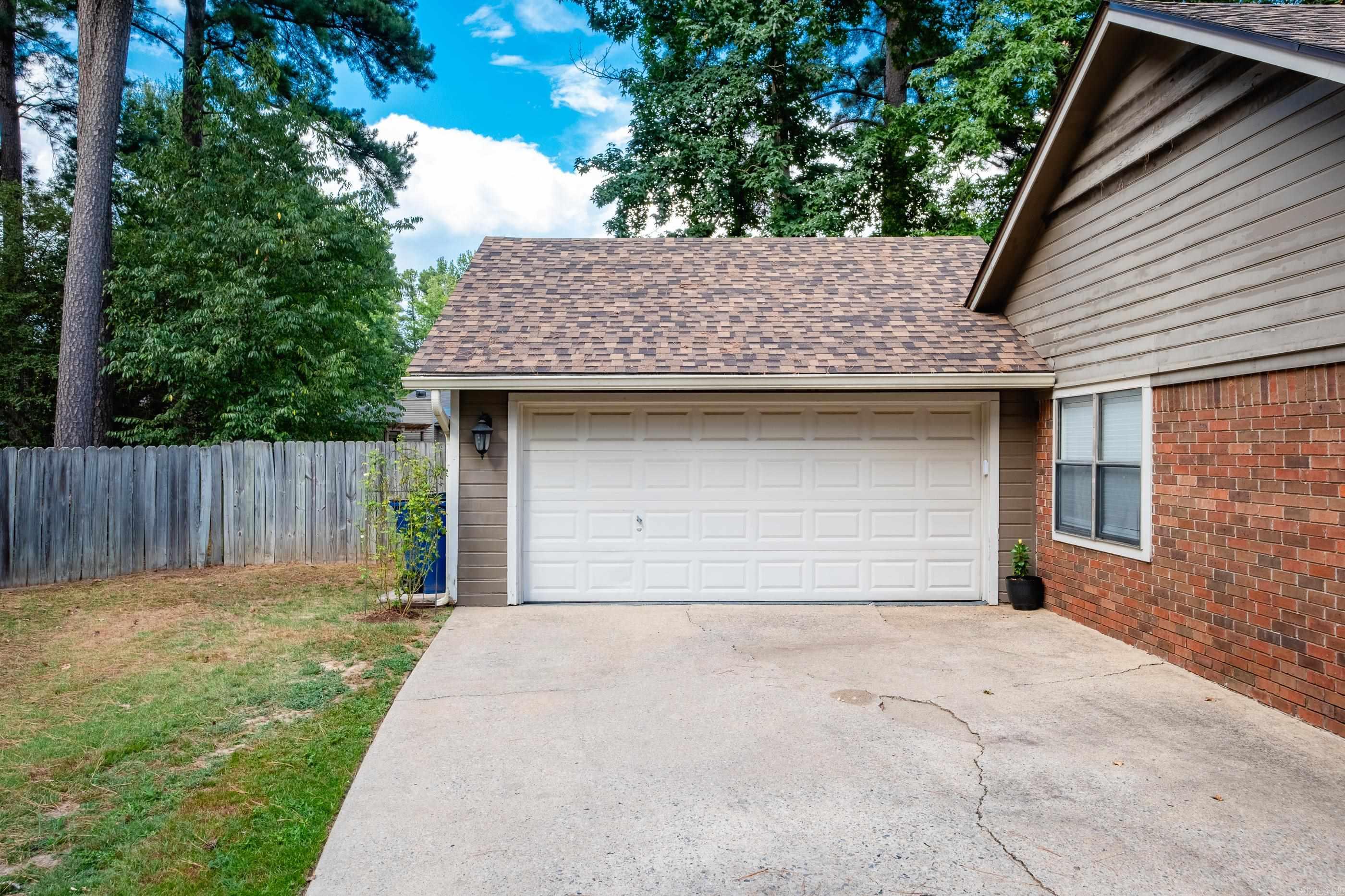 KIMBERLY MANOR ADDN - Residential