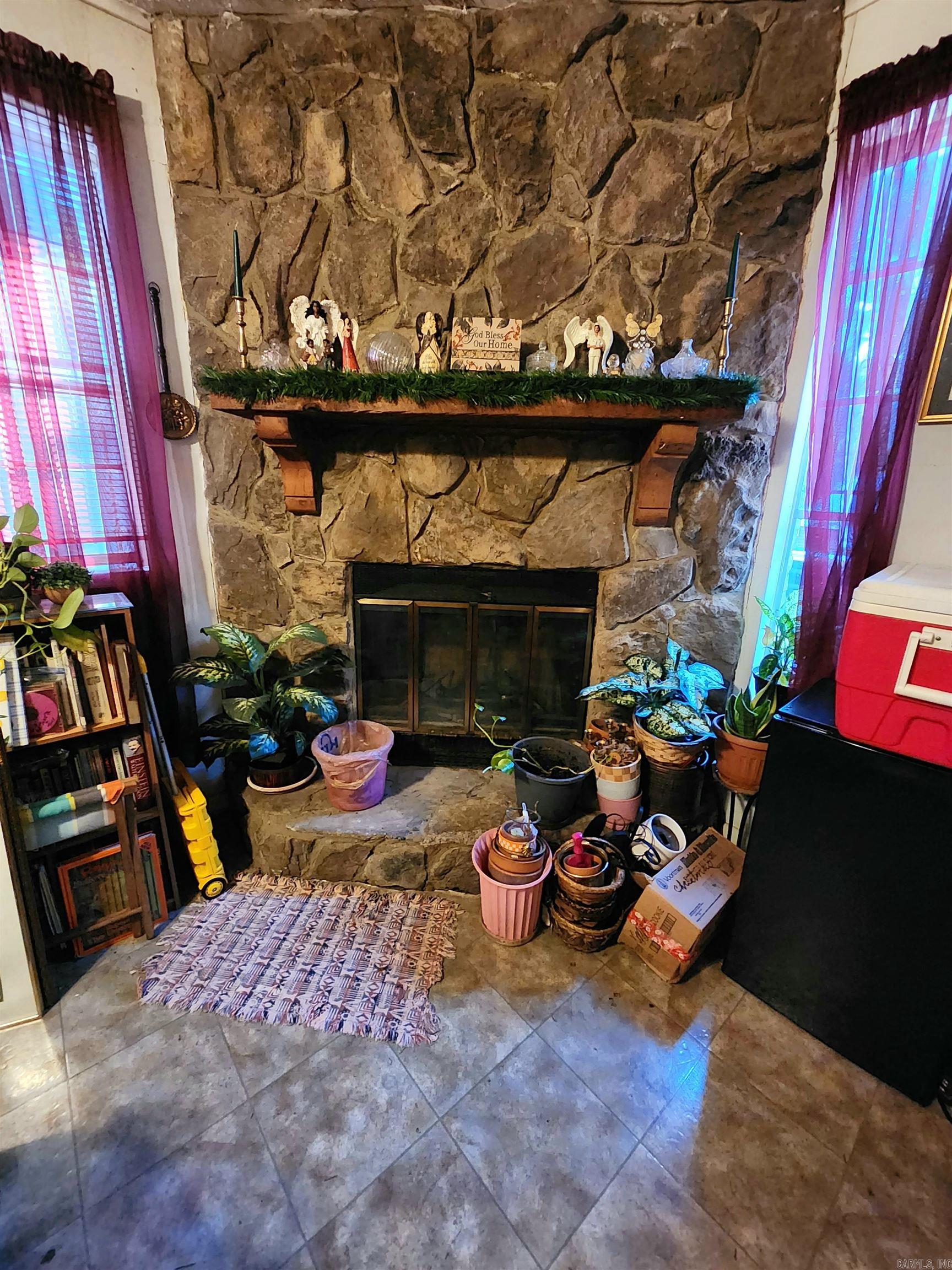 FAIRFIELD COVE - Residential