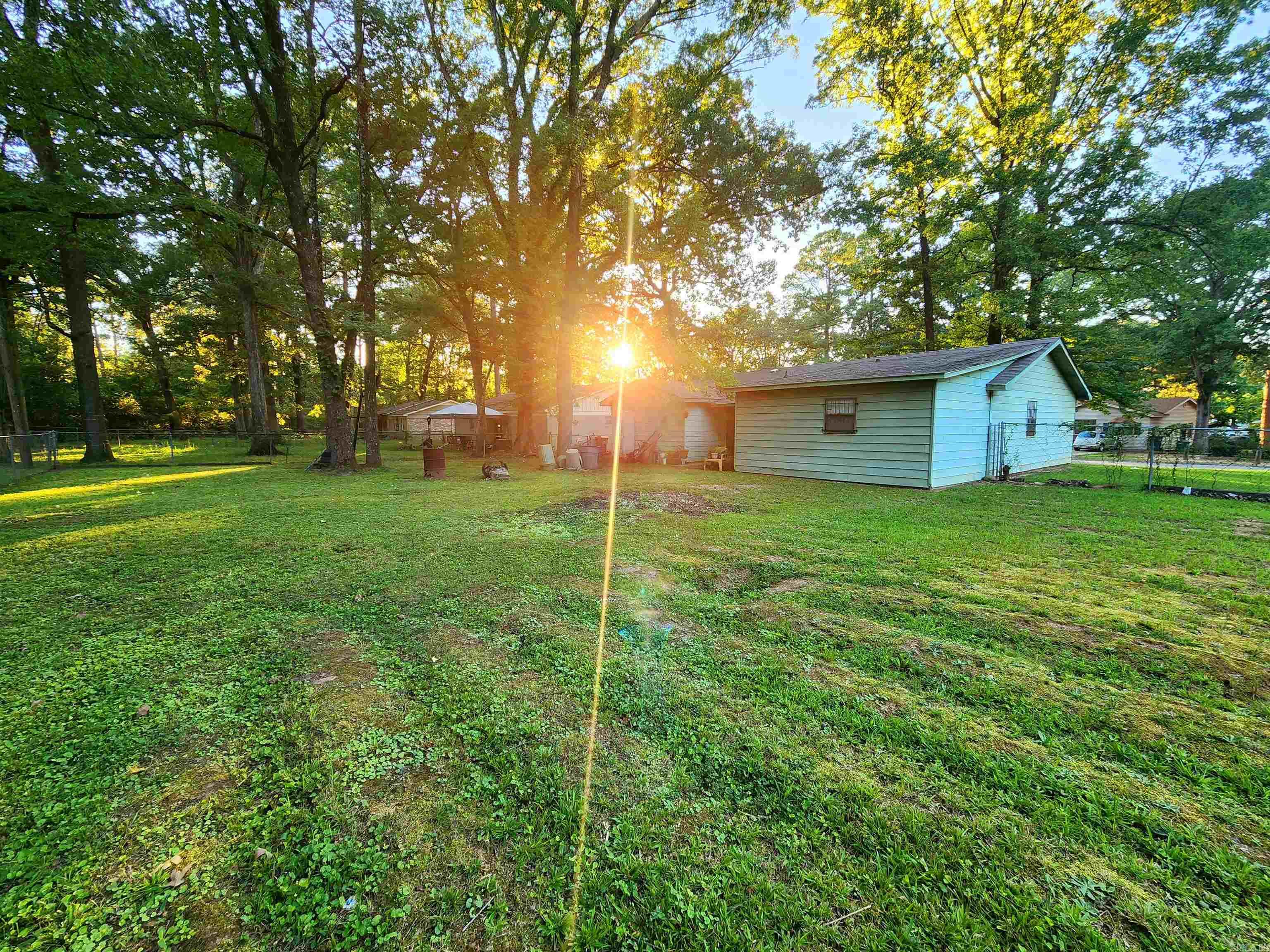 FAIRFIELD COVE - Residential