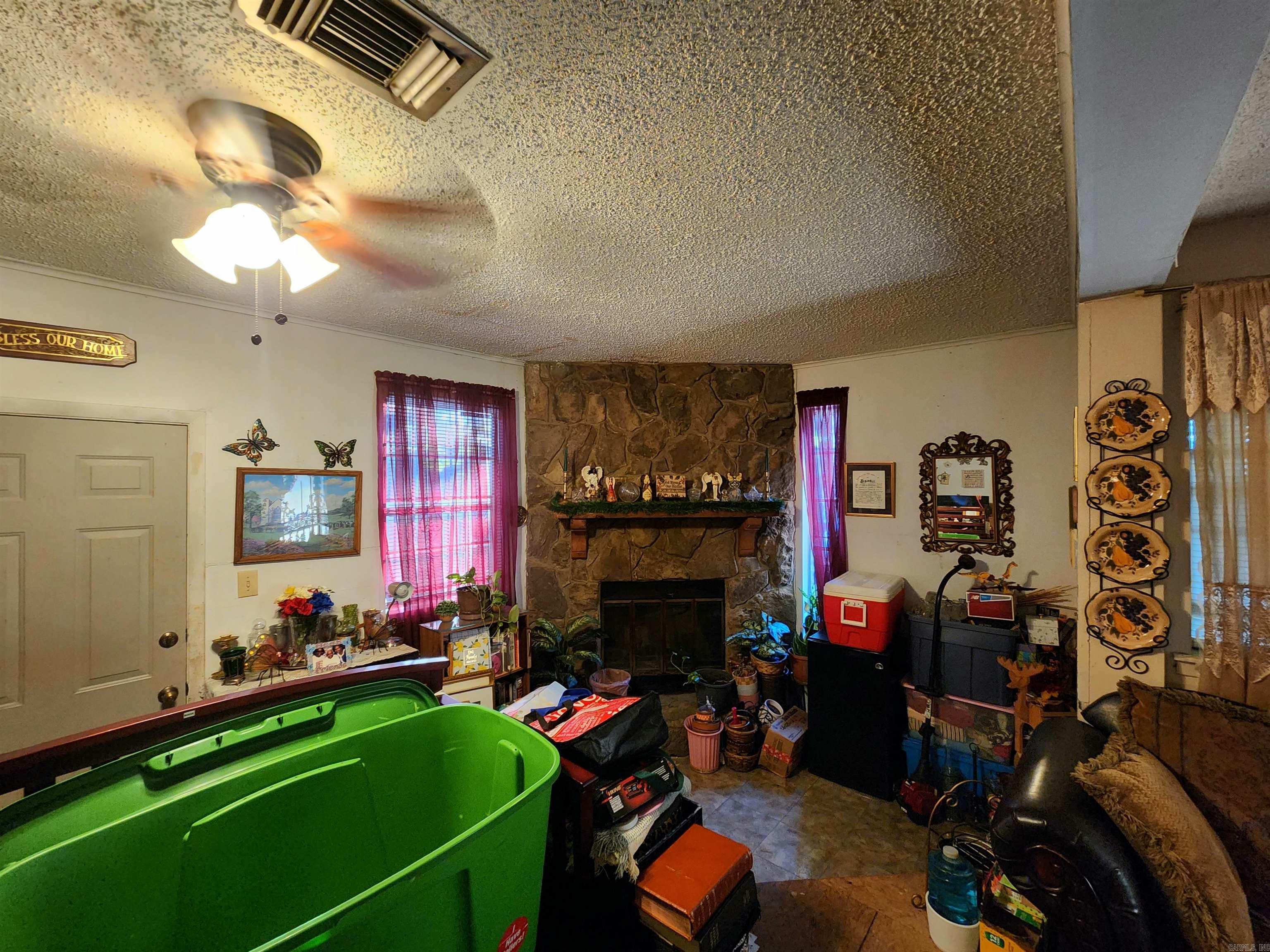 FAIRFIELD COVE - Residential