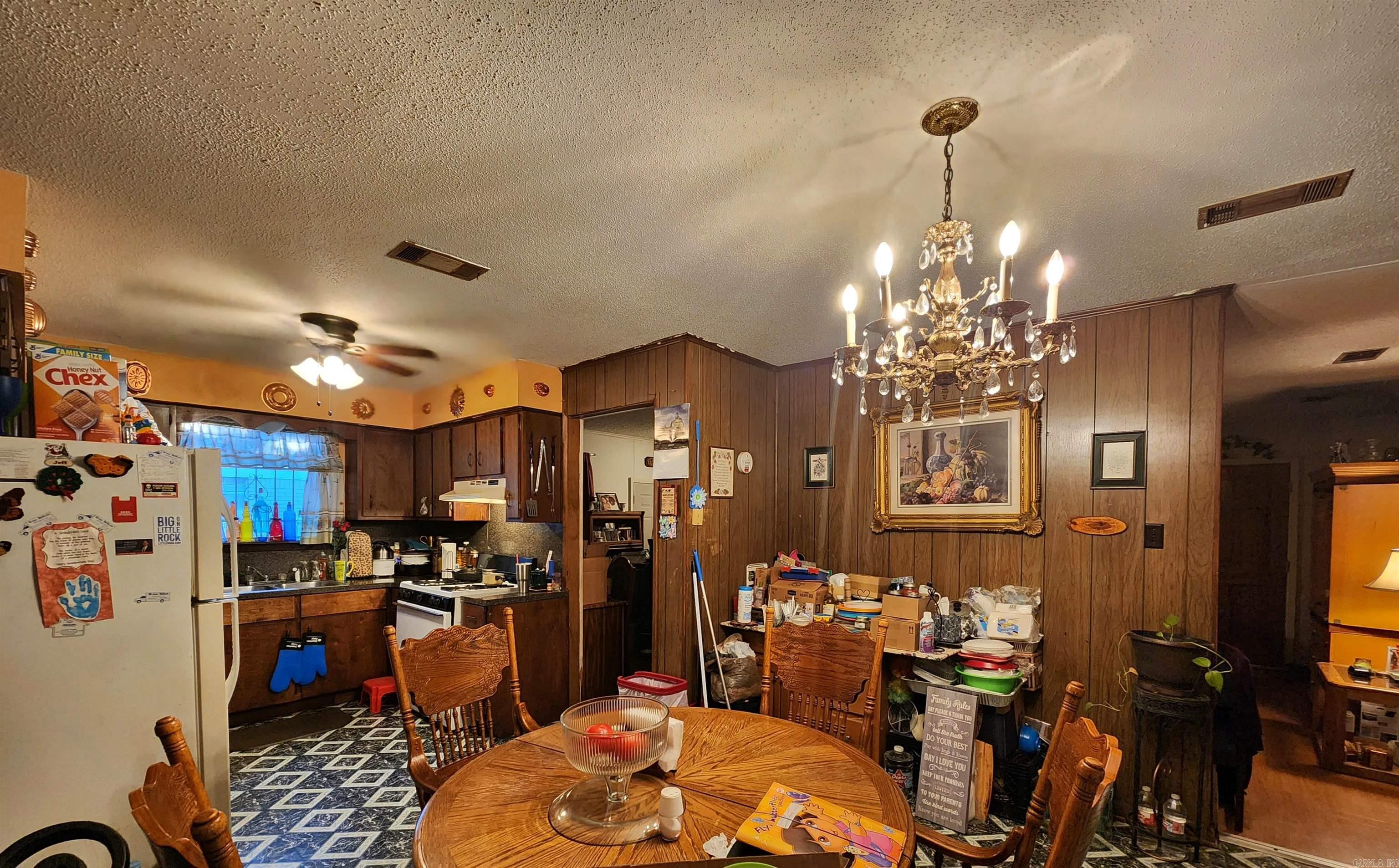 FAIRFIELD COVE - Residential