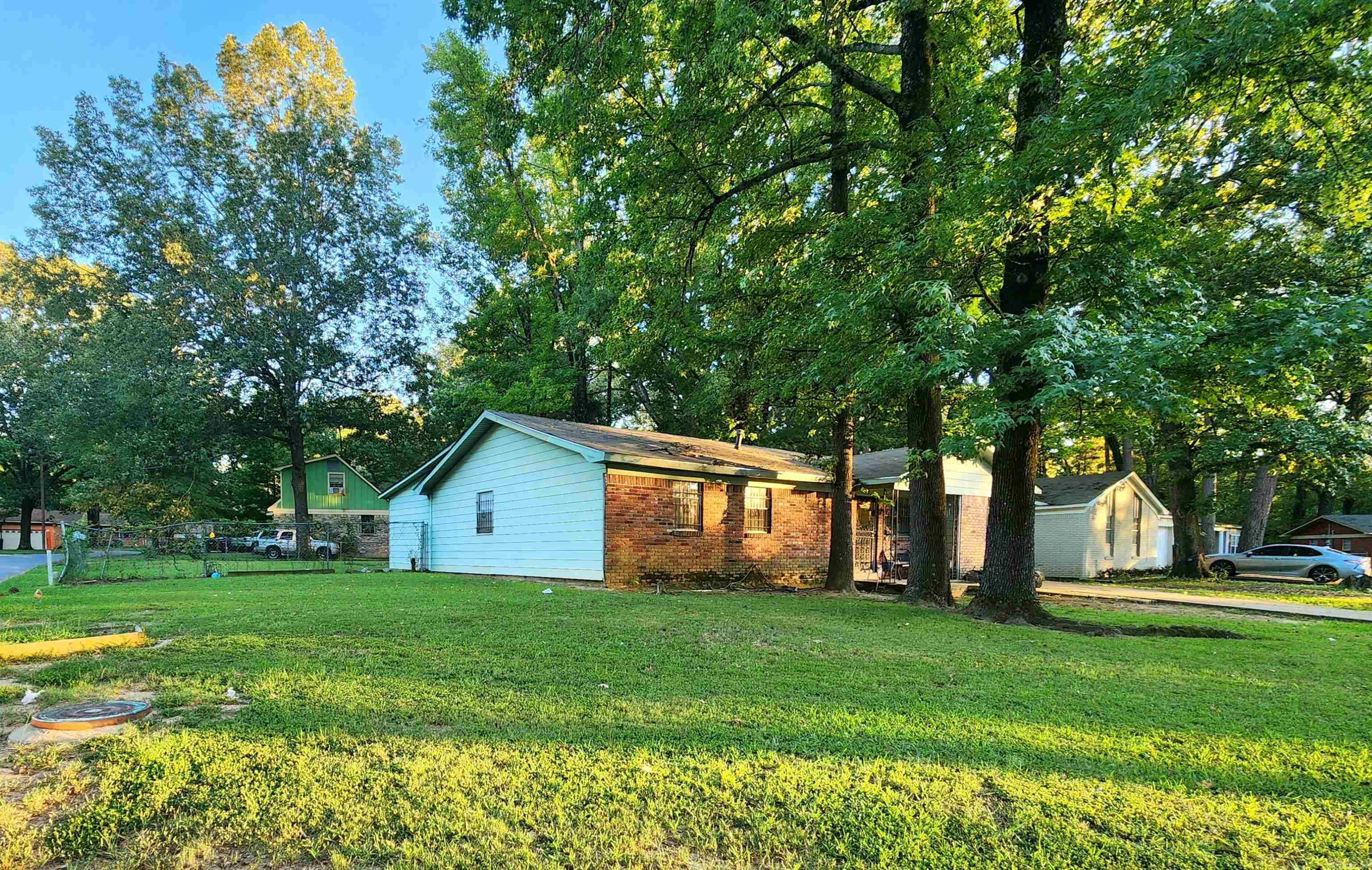 FAIRFIELD COVE - Residential